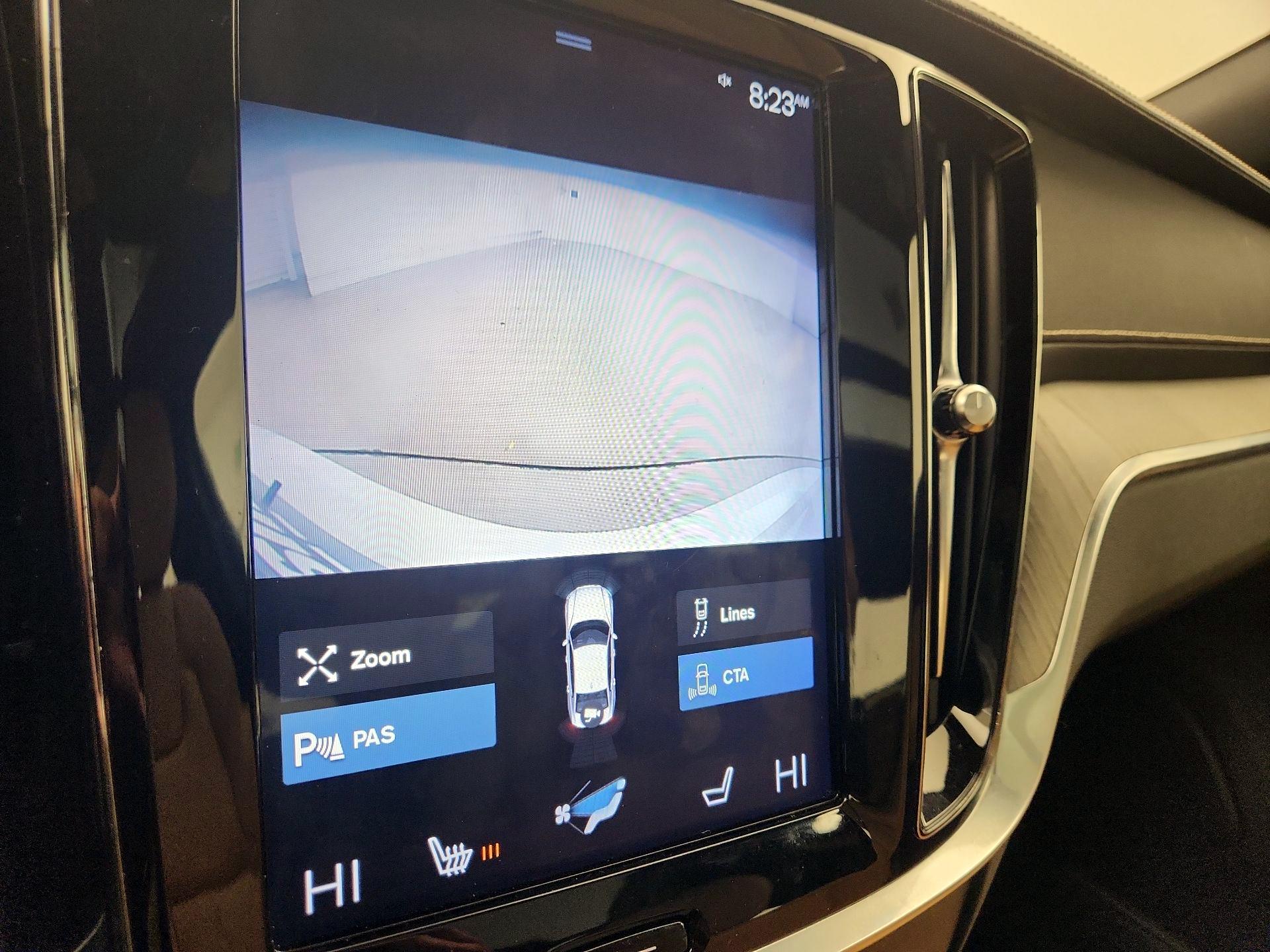 Thumbnail: 2019 Volvo S60 - 15