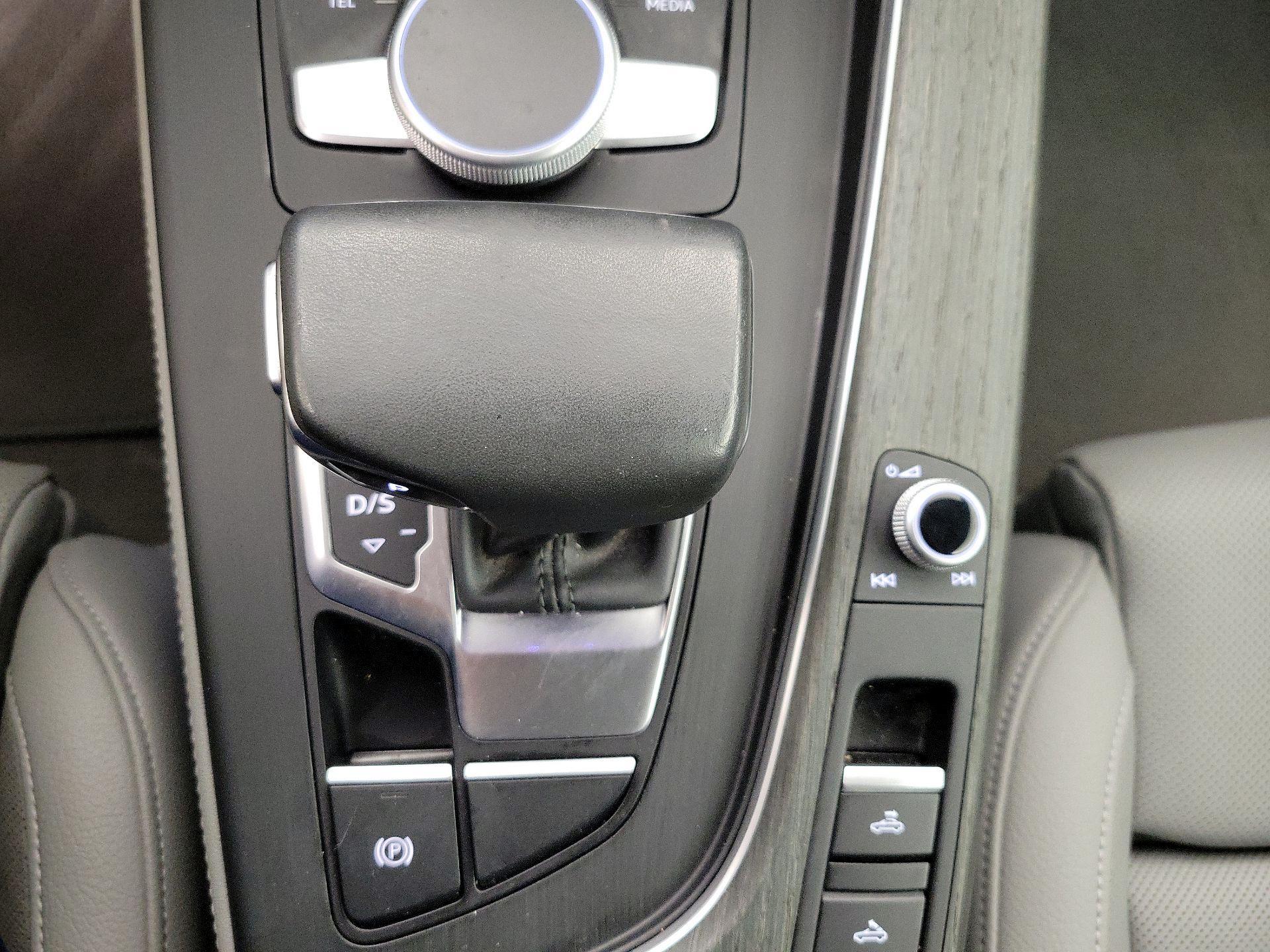 Thumbnail: 2019 Audi A5 - 18