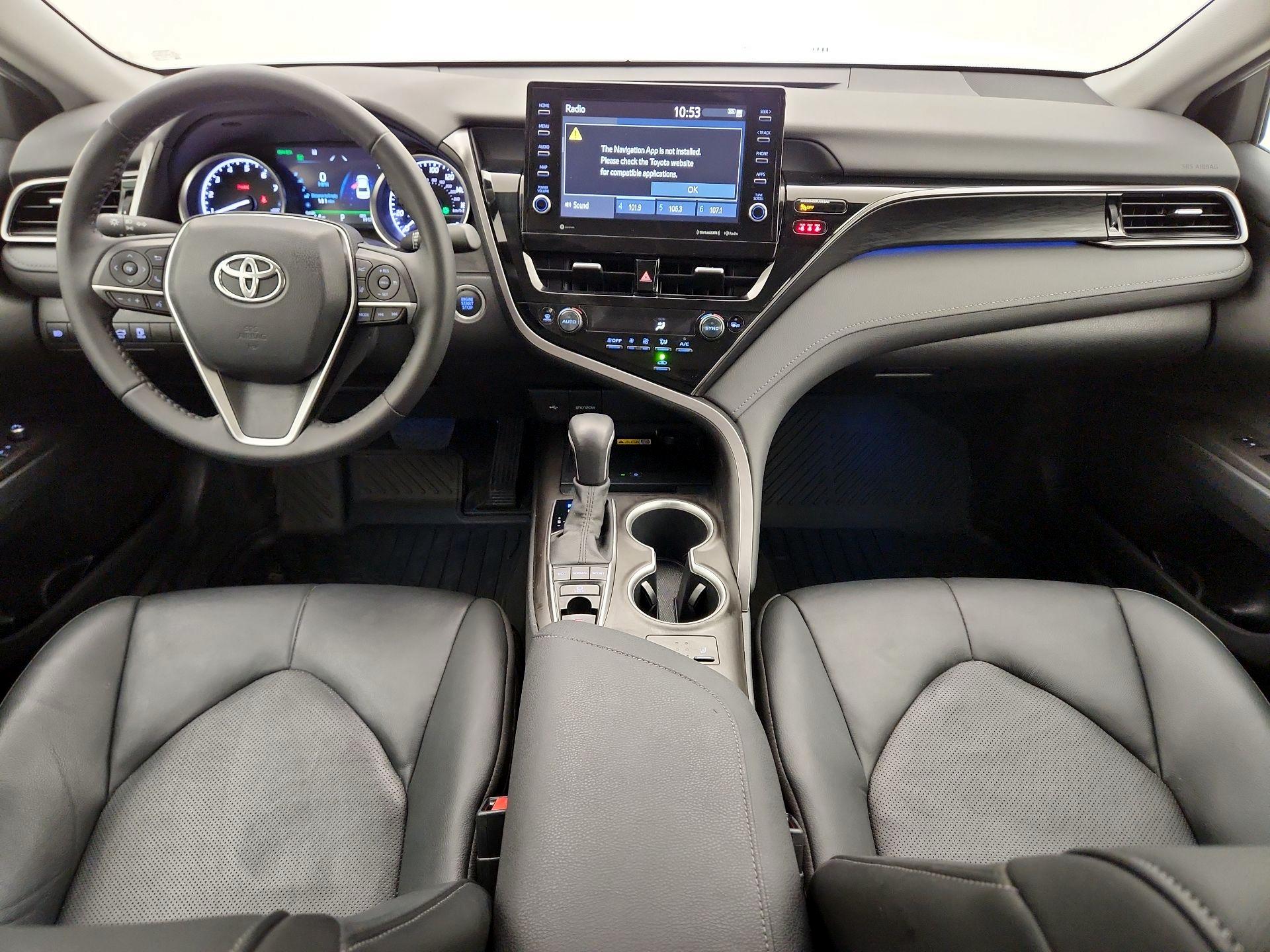 Thumbnail: 2022 Toyota Camry - 9