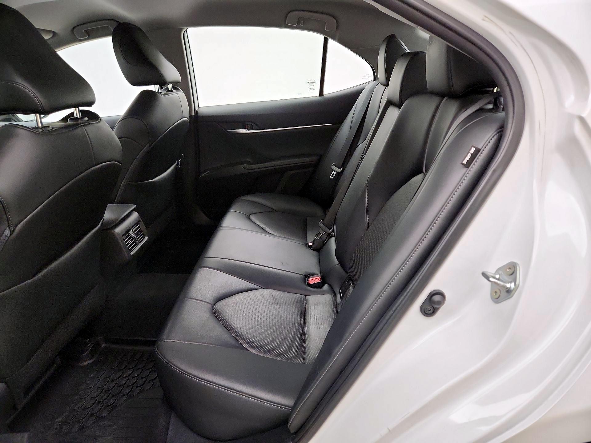 Thumbnail: 2022 Toyota Camry - 20