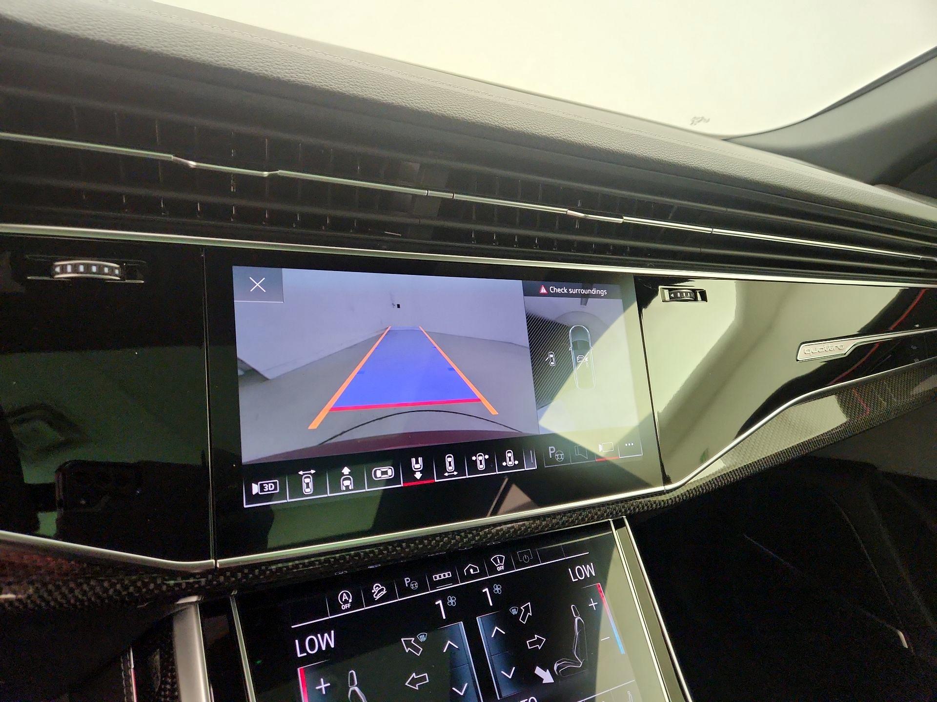 Thumbnail: 2023 Audi SQ8 - 15