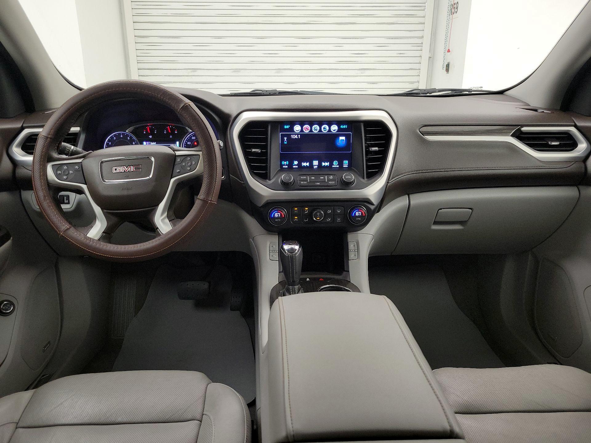 Thumbnail: 2017 GMC Acadia - 9