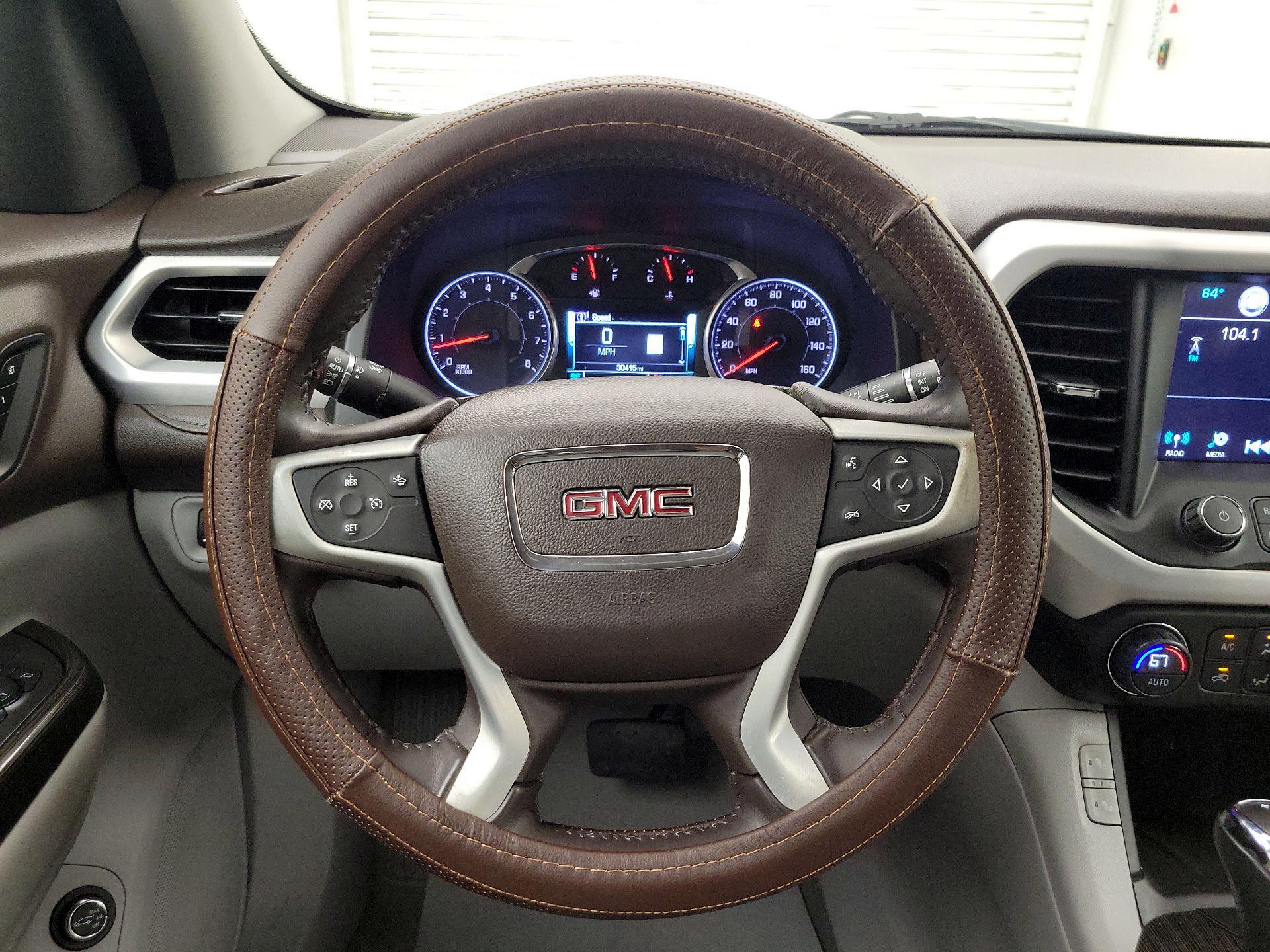 Thumbnail: 2017 GMC Acadia - 10