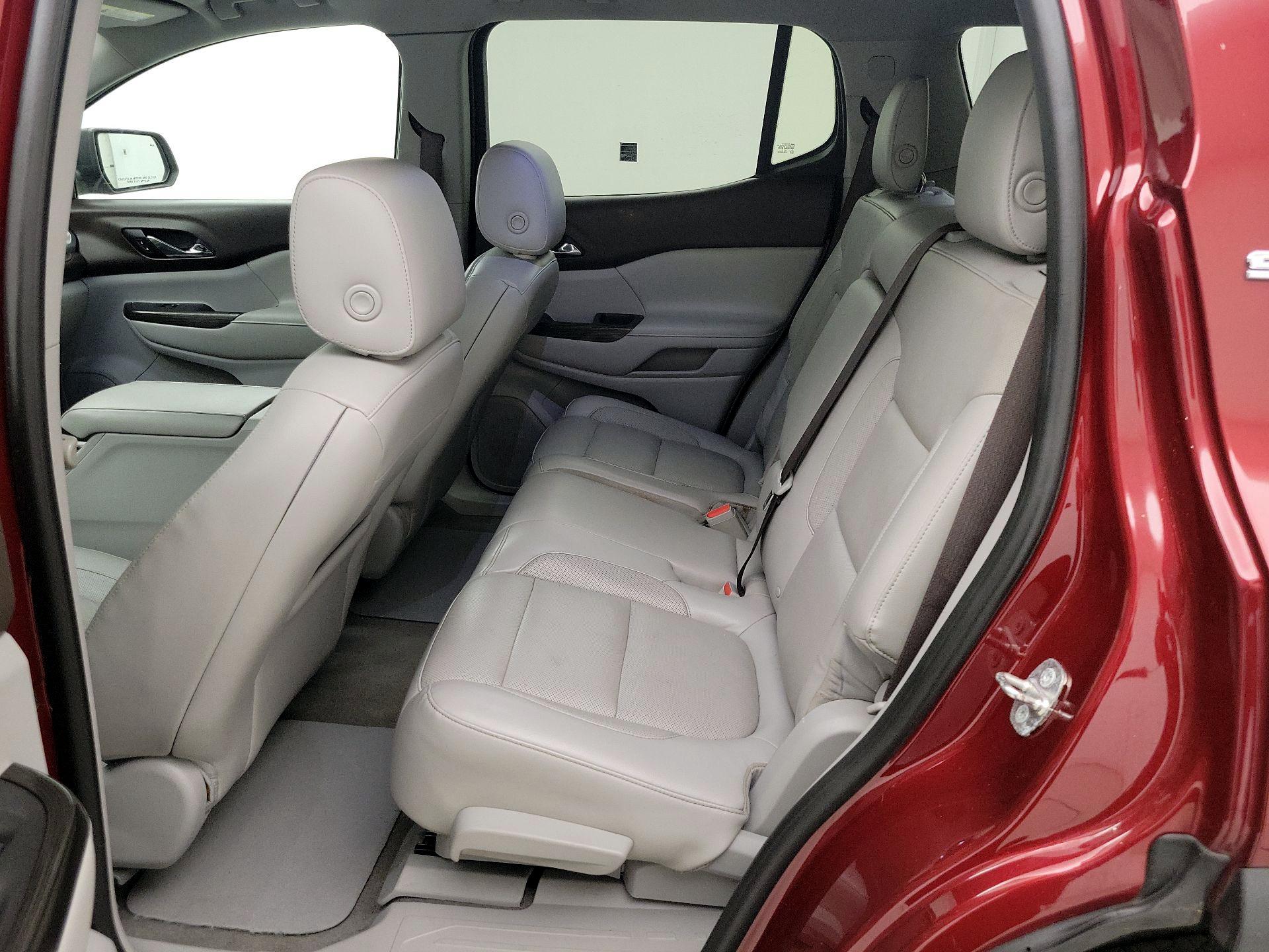 Thumbnail: 2017 GMC Acadia - 19