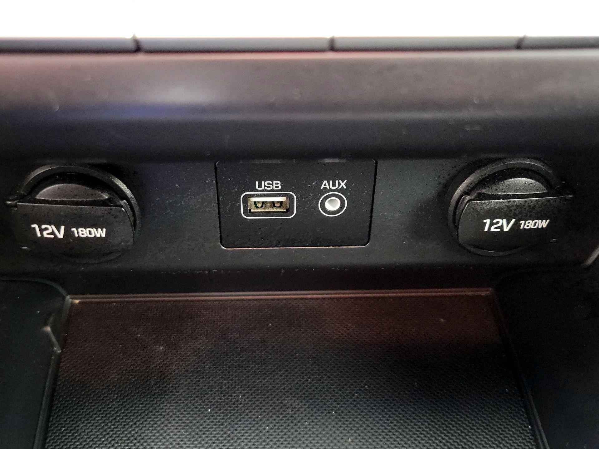 Thumbnail: 2019 Hyundai Sonata - 18