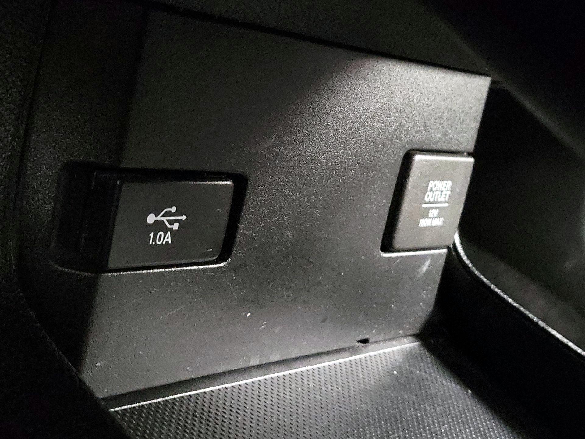 Thumbnail: 2016 Honda Civic - 18