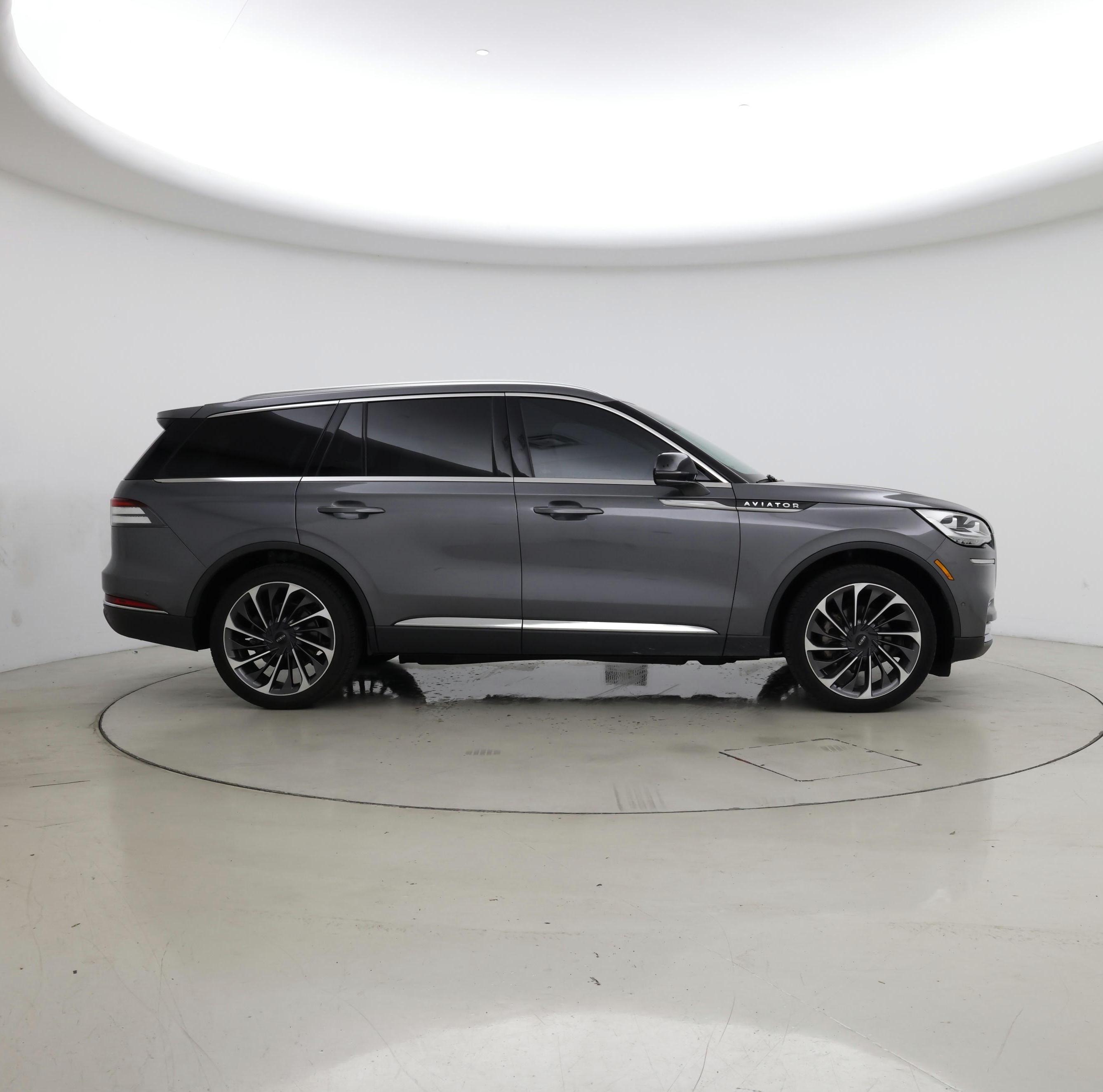 Thumbnail: 2021 Lincoln Aviator - 7