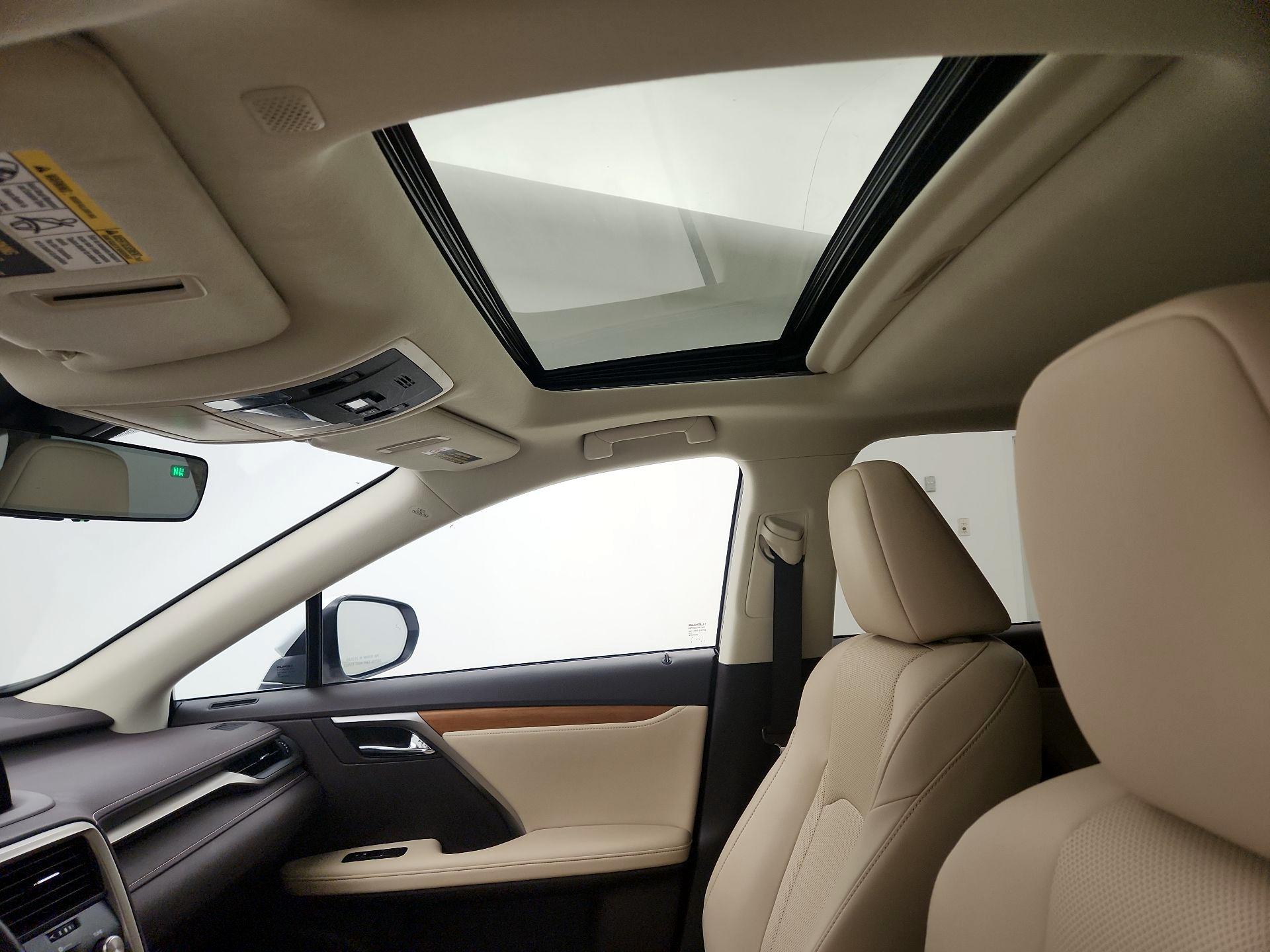 Thumbnail: 2020 Lexus RX - 19