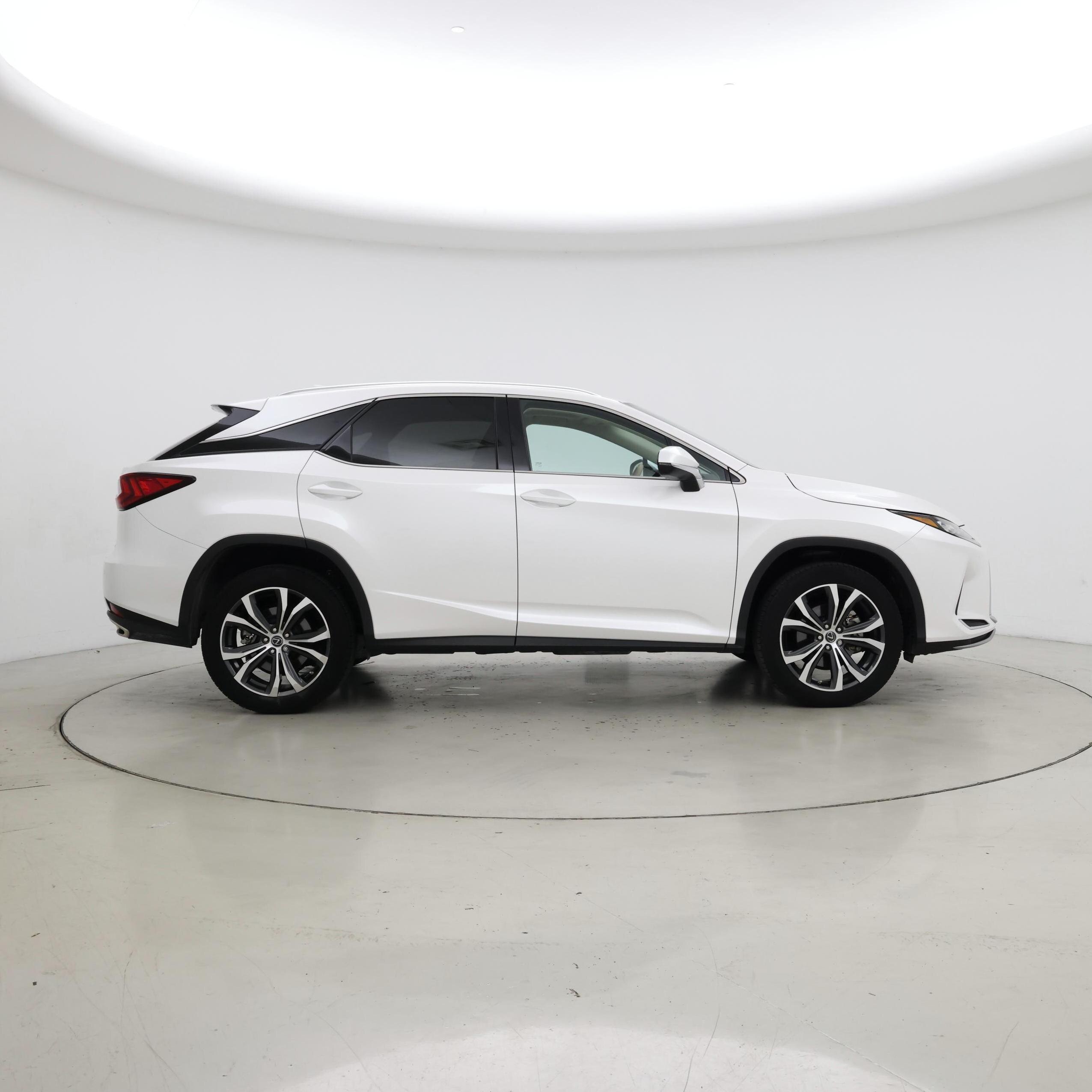 Thumbnail: 2020 Lexus RX - 7
