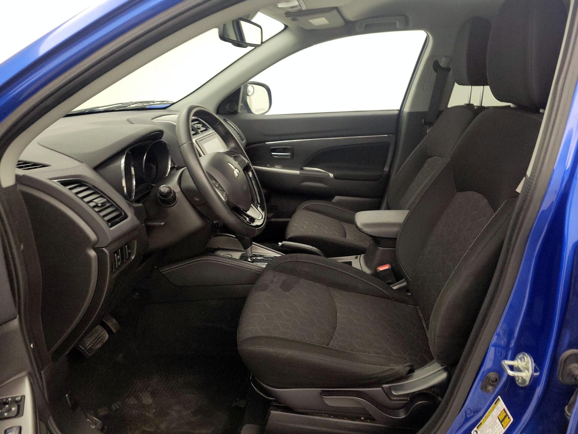 Thumbnail: 2020 Mitsubishi Outlander Sport - 11