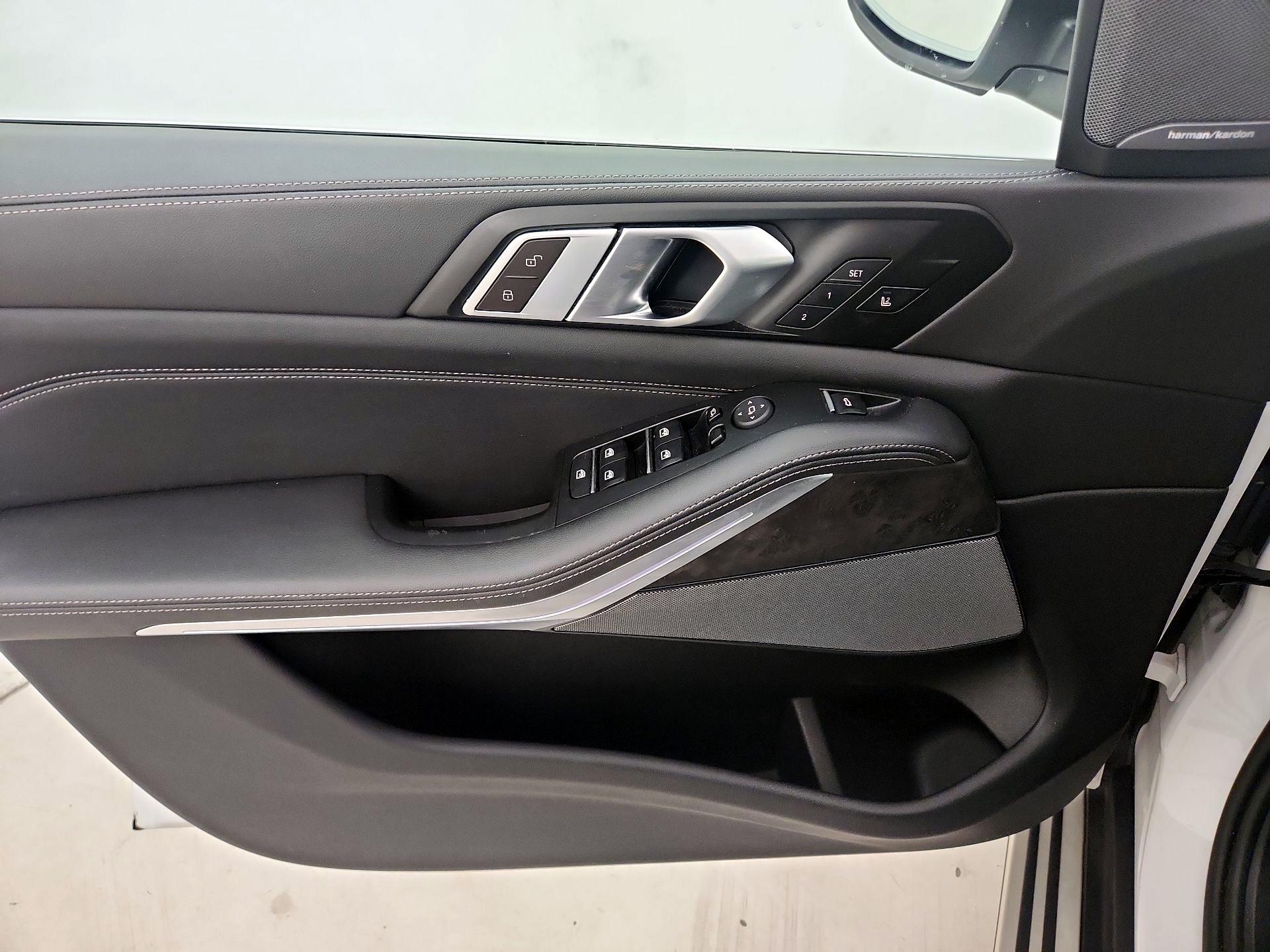 Thumbnail: 2024 BMW X5 - 12