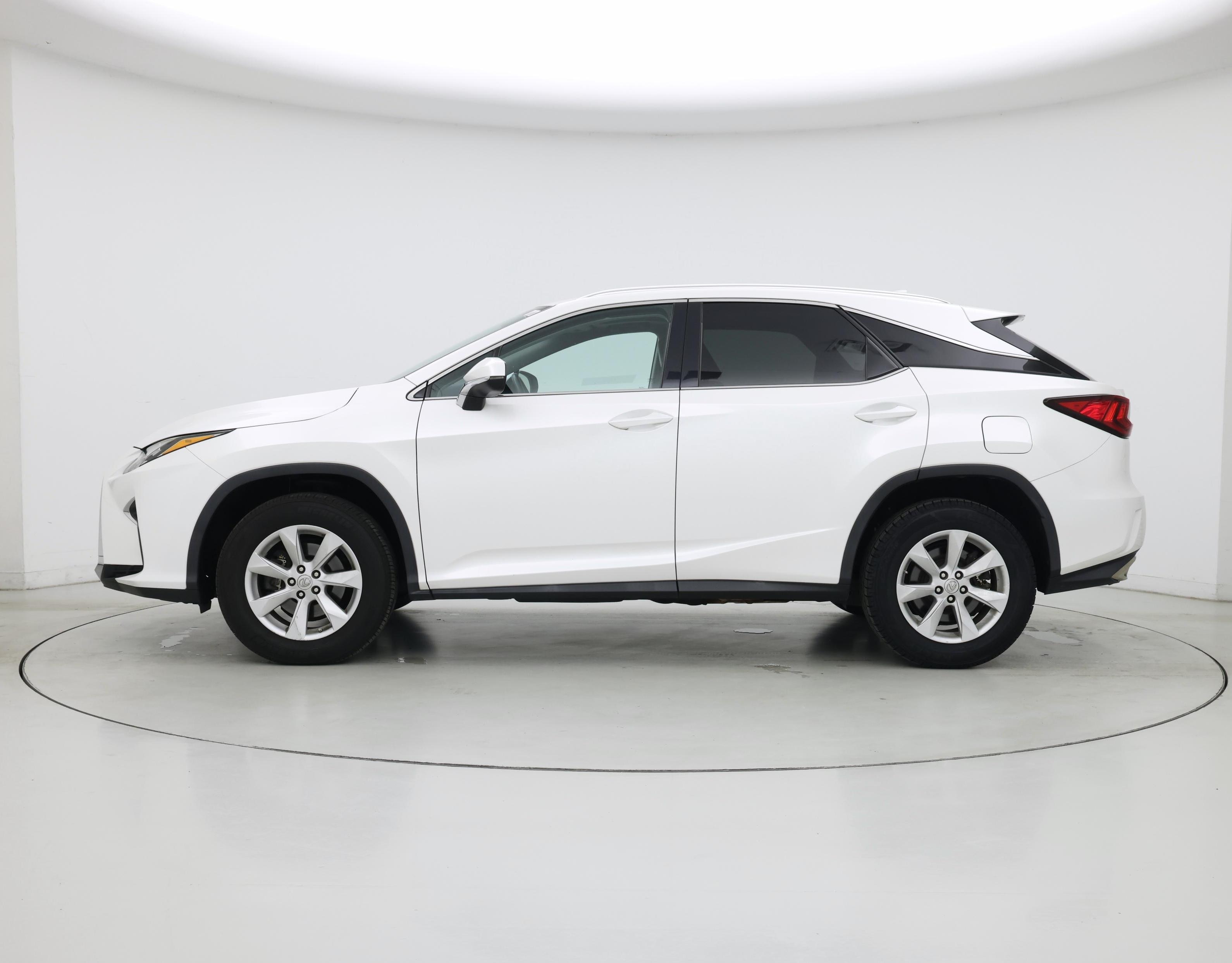 Thumbnail: 2016 Lexus RX - 3