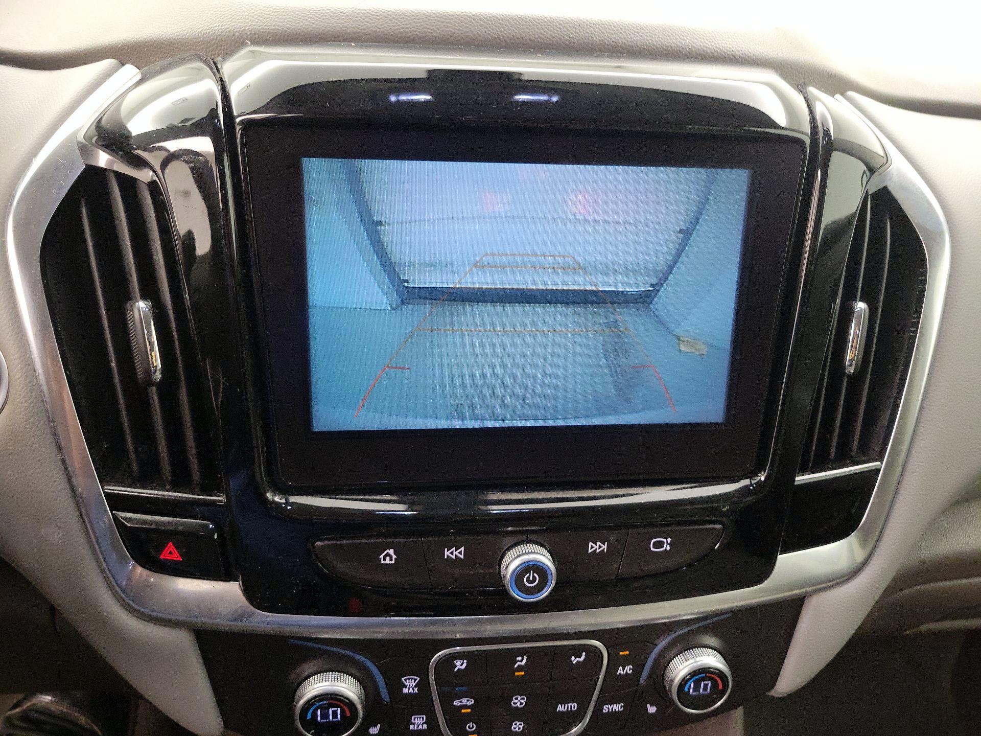 Thumbnail: 2018 Chevrolet Traverse - 14