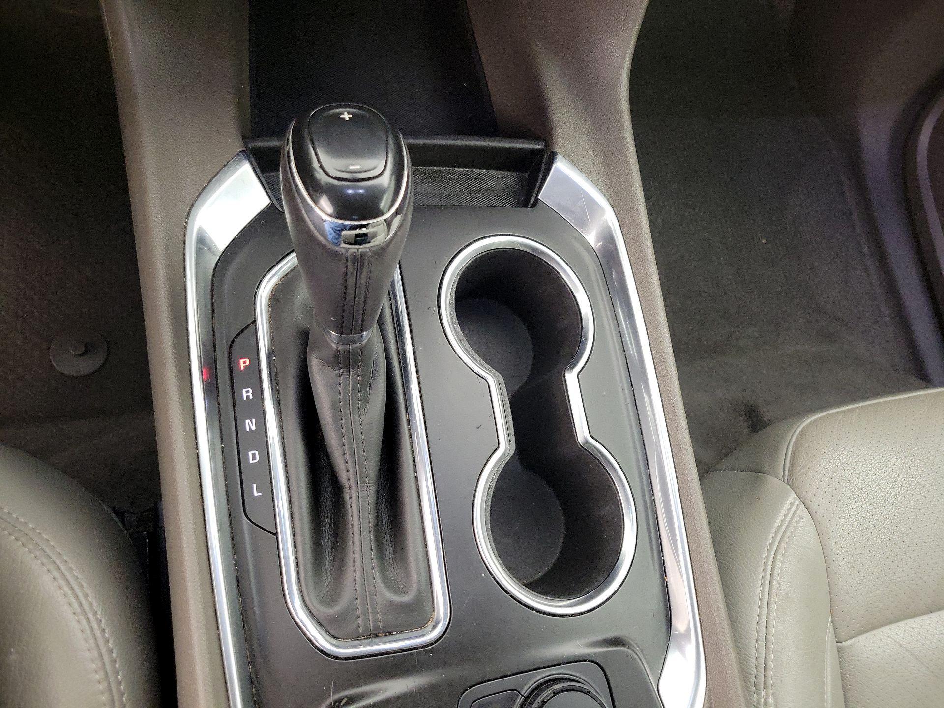 Thumbnail: 2018 Chevrolet Traverse - 17