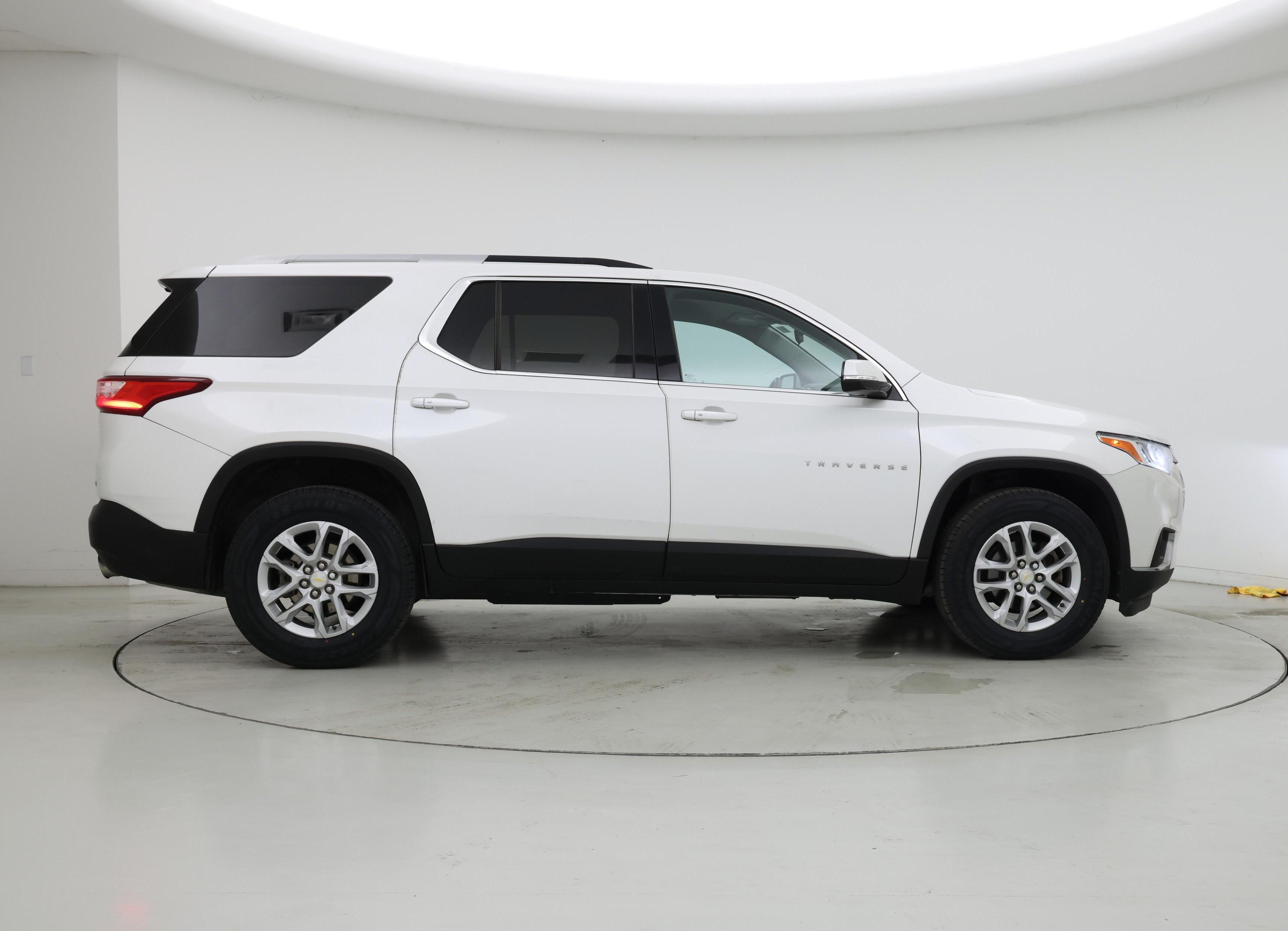 Thumbnail: 2018 Chevrolet Traverse - 7