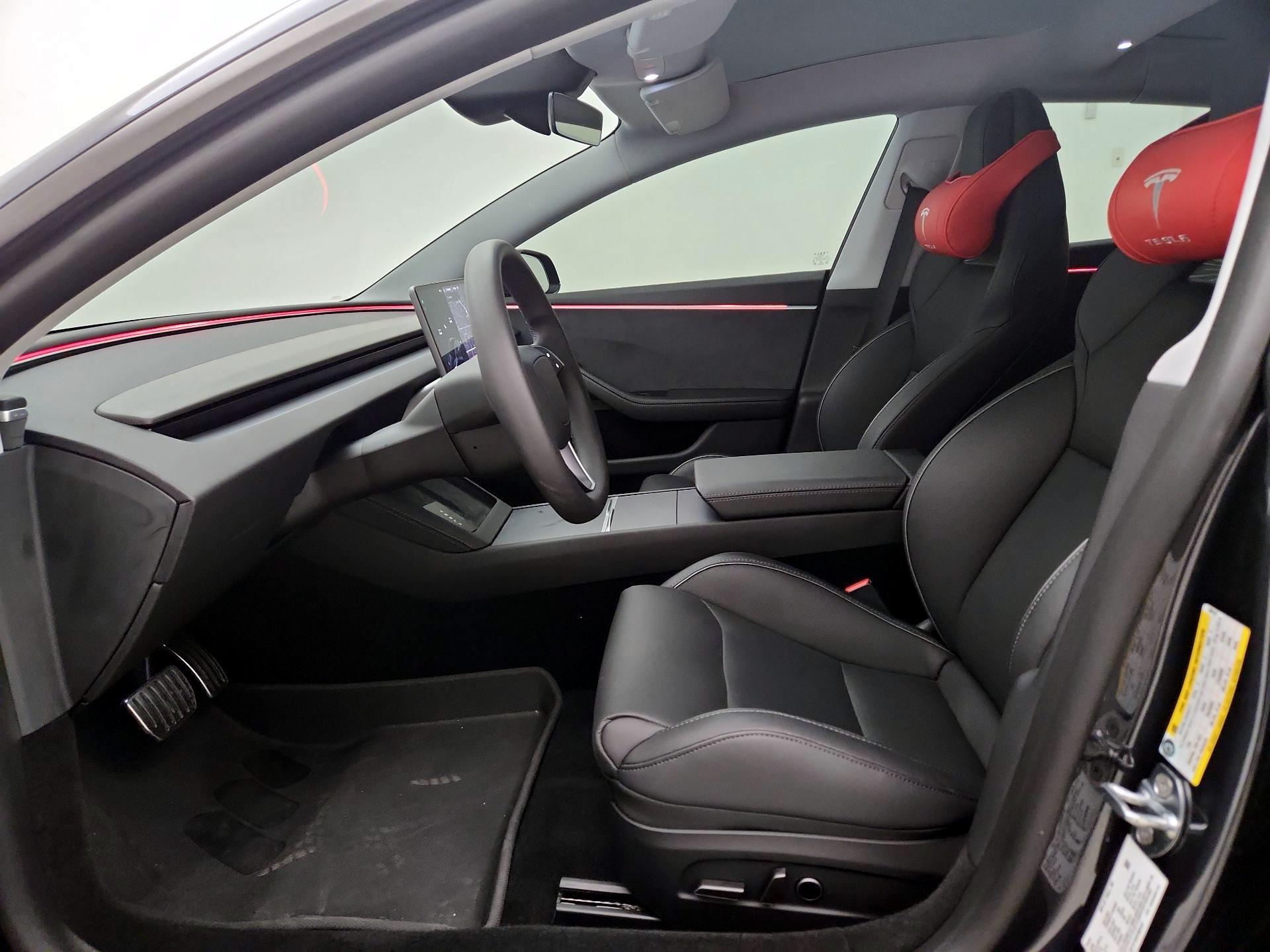 Thumbnail: 2025 Tesla Model 3 - 11