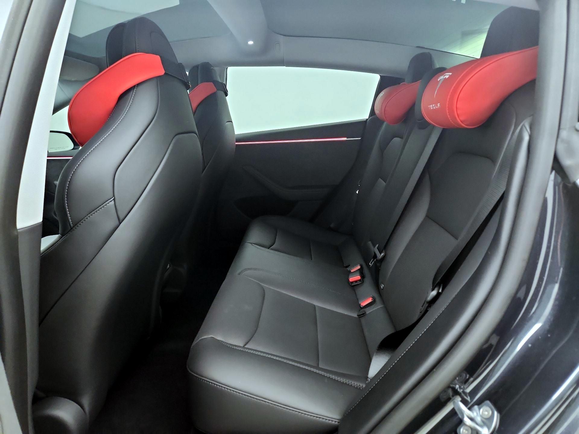 Thumbnail: 2025 Tesla Model 3 - 19