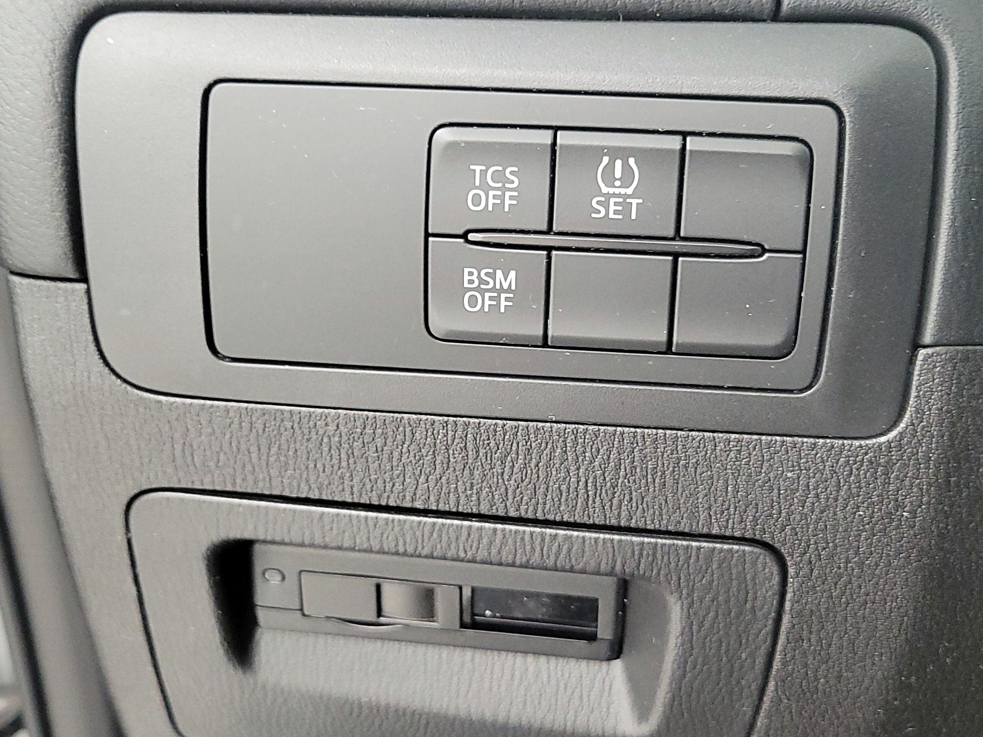 Thumbnail: 2014 Mazda CX-5 - 13