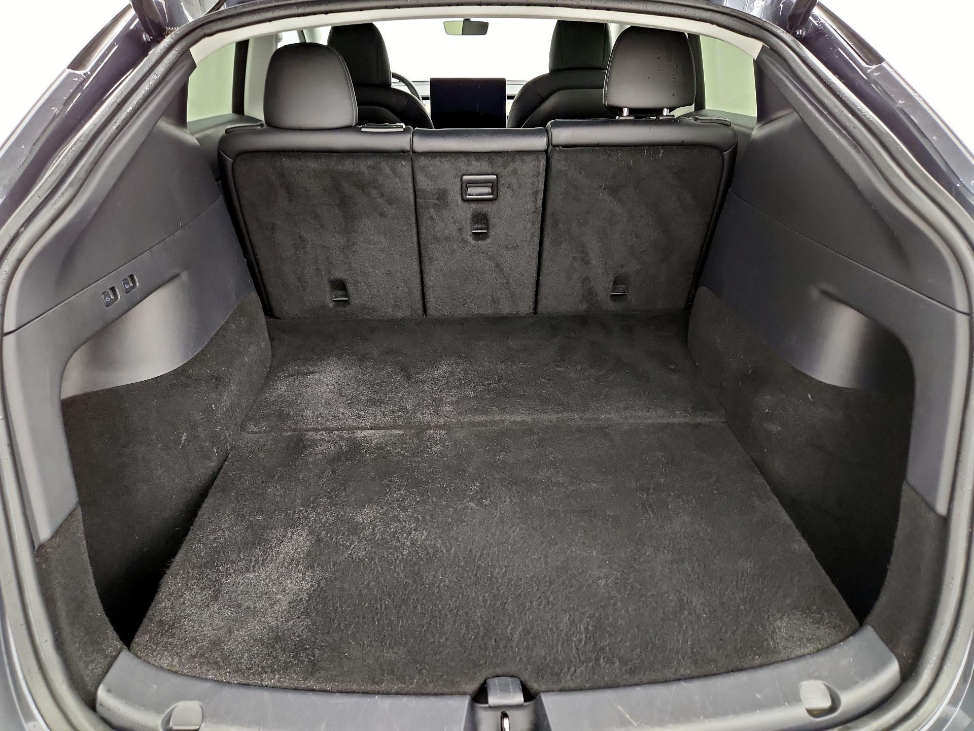 Thumbnail: 2020 Tesla Model Y - 20