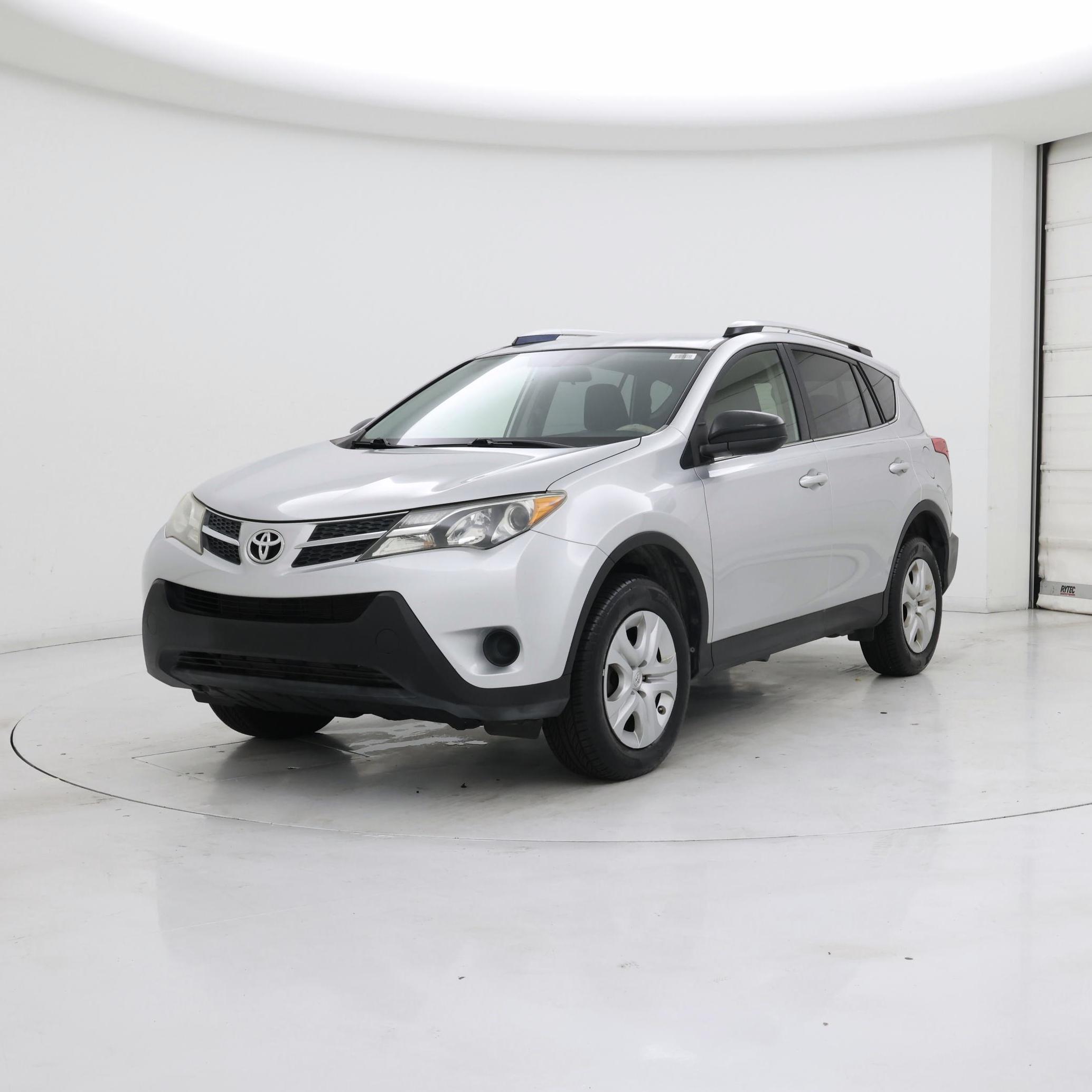 Thumbnail: 2014 Toyota RAV4 - 4
