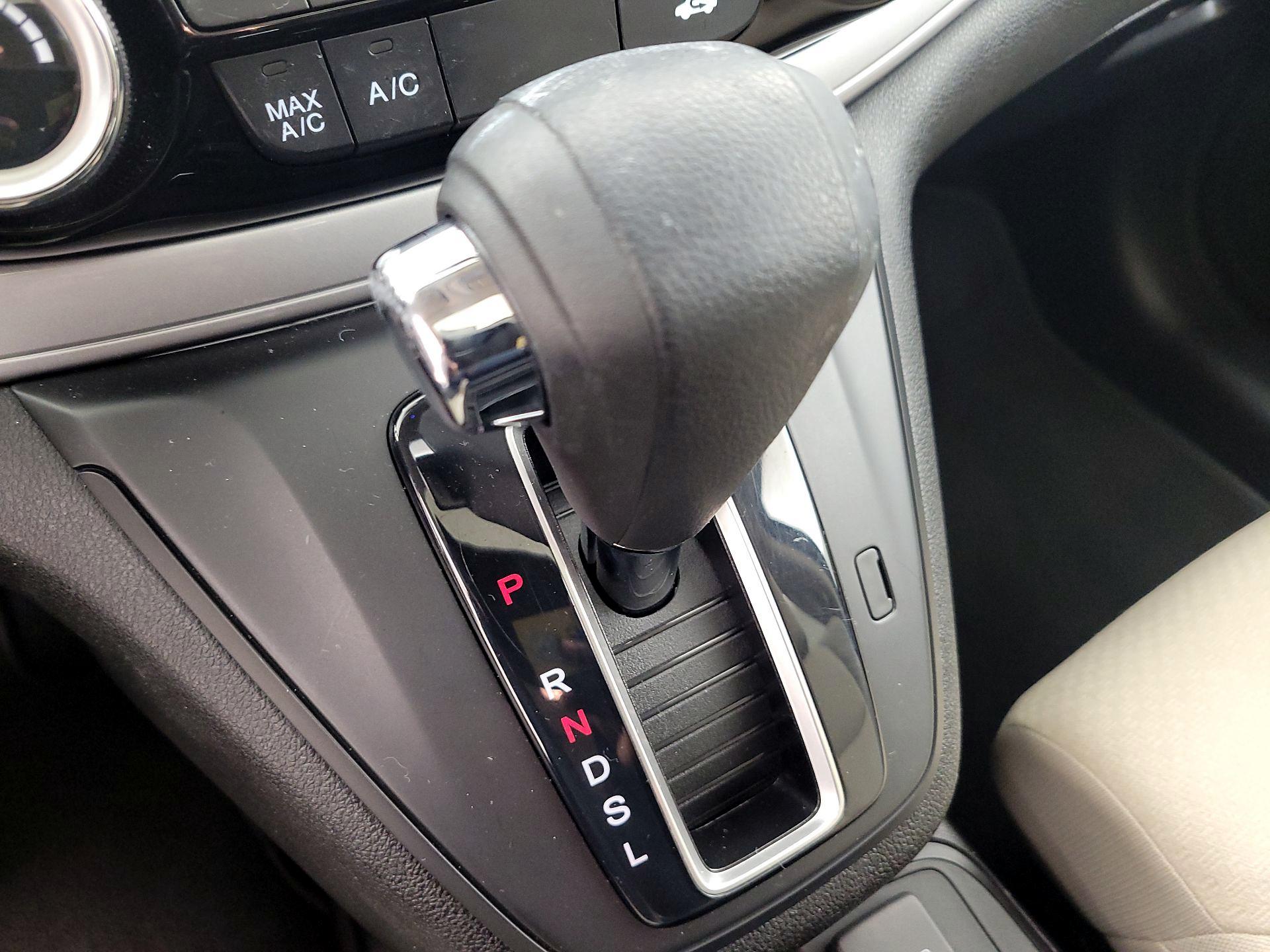 Thumbnail: 2015 Honda CR-V - 17