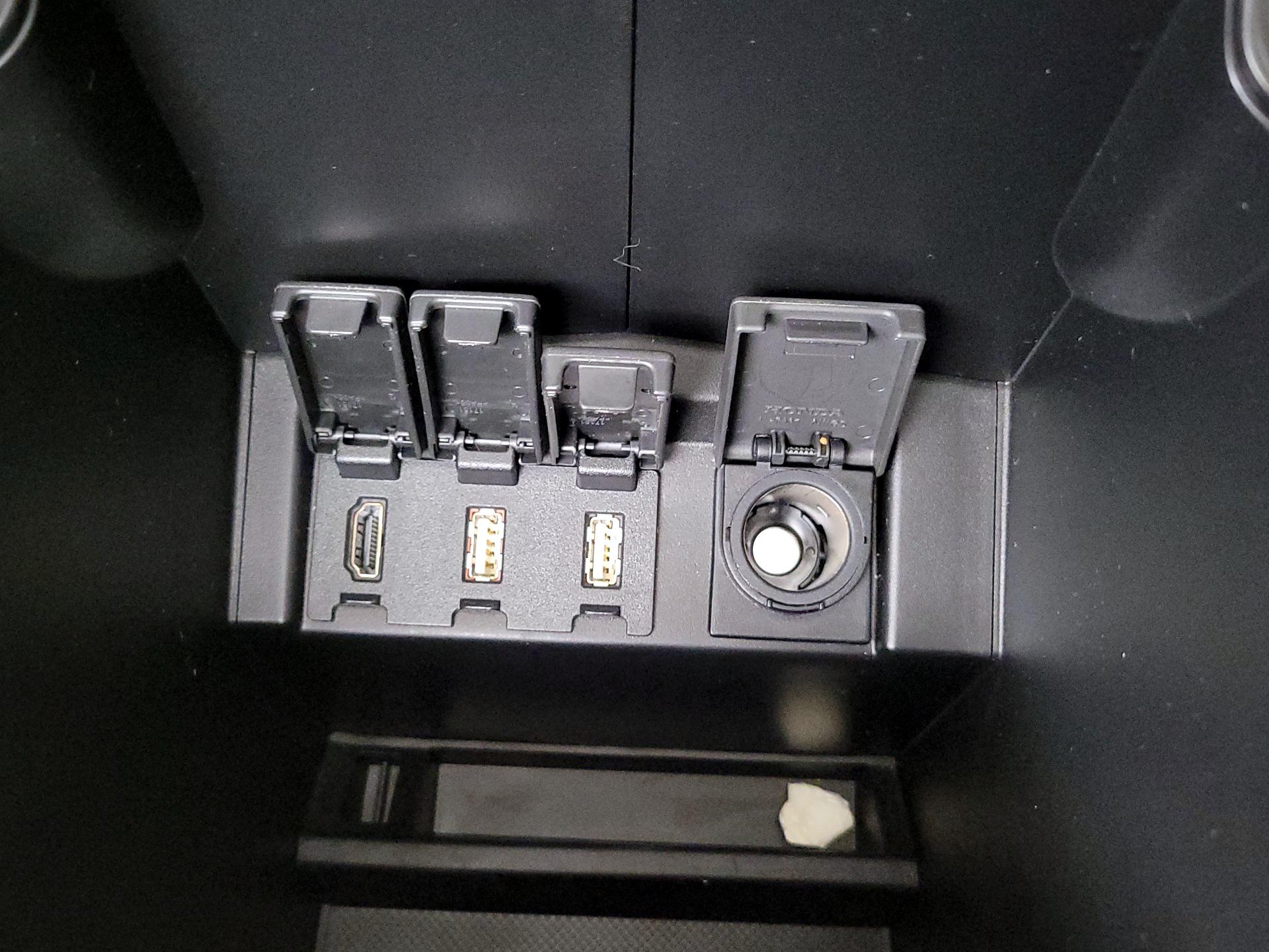 Thumbnail: 2015 Honda CR-V - 18