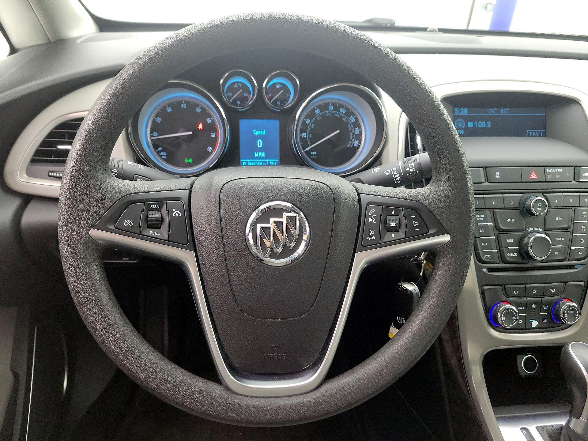 Thumbnail: 2016 Buick Verano - 10