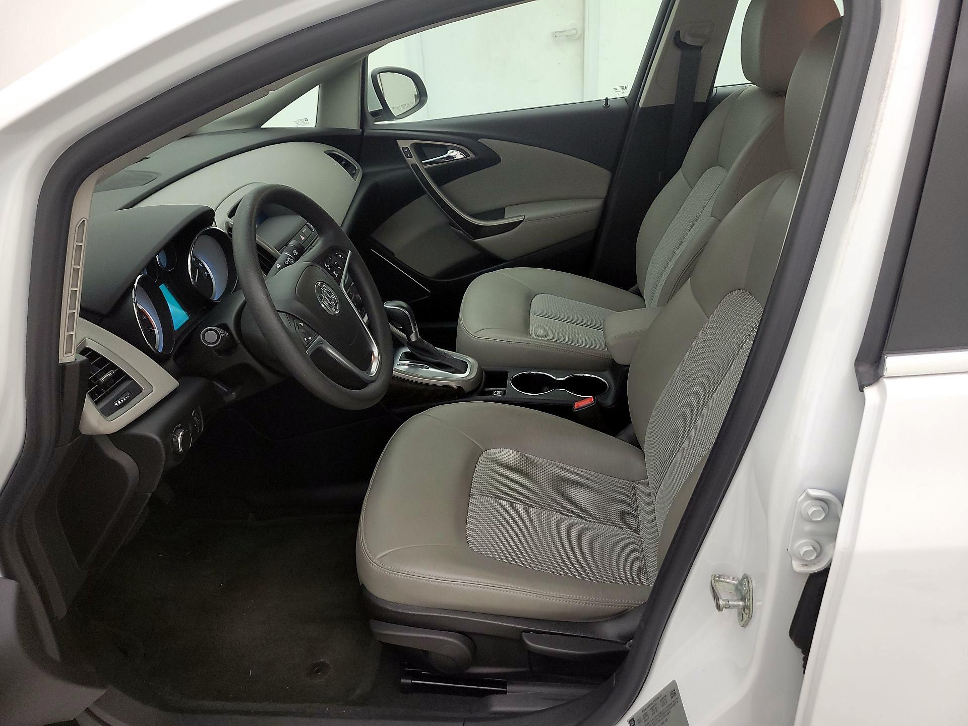 Thumbnail: 2016 Buick Verano - 11