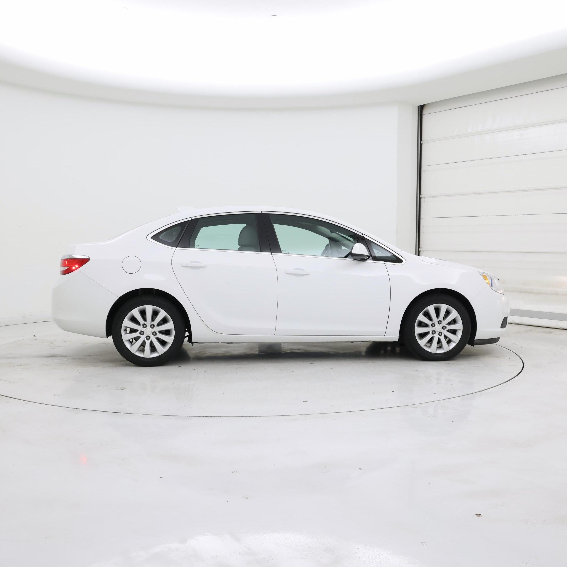 Thumbnail: 2016 Buick Verano - 7