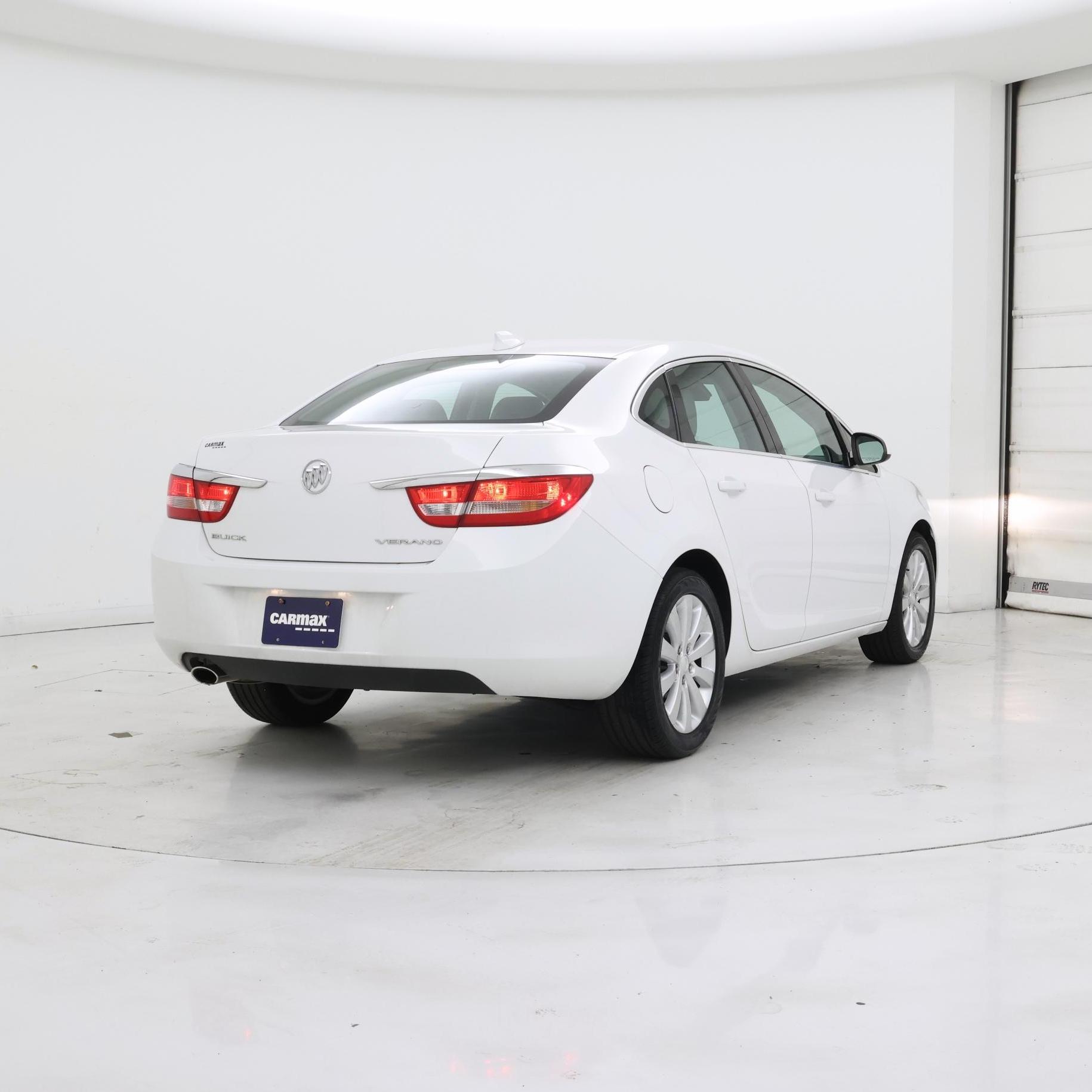 Thumbnail: 2016 Buick Verano - 8