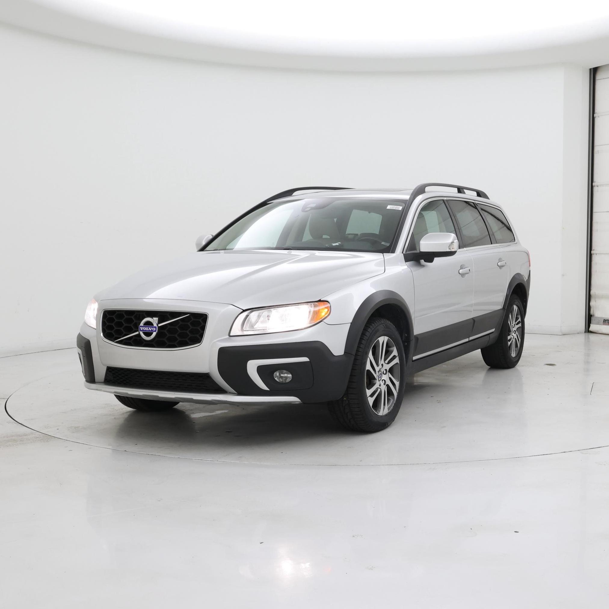 Thumbnail: 2015 Volvo XC70 - 4
