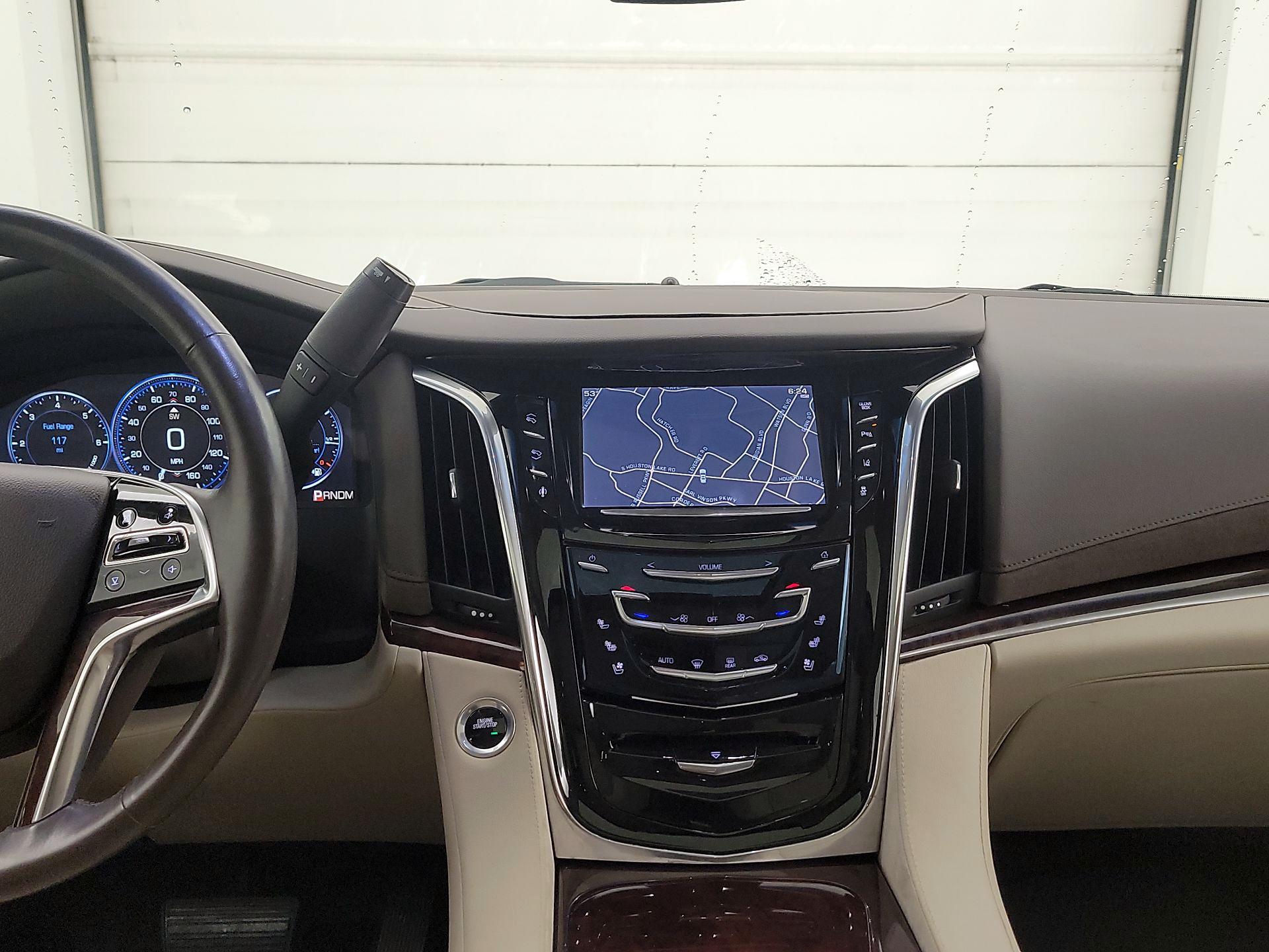 Thumbnail: 2015 Cadillac Escalade - 9