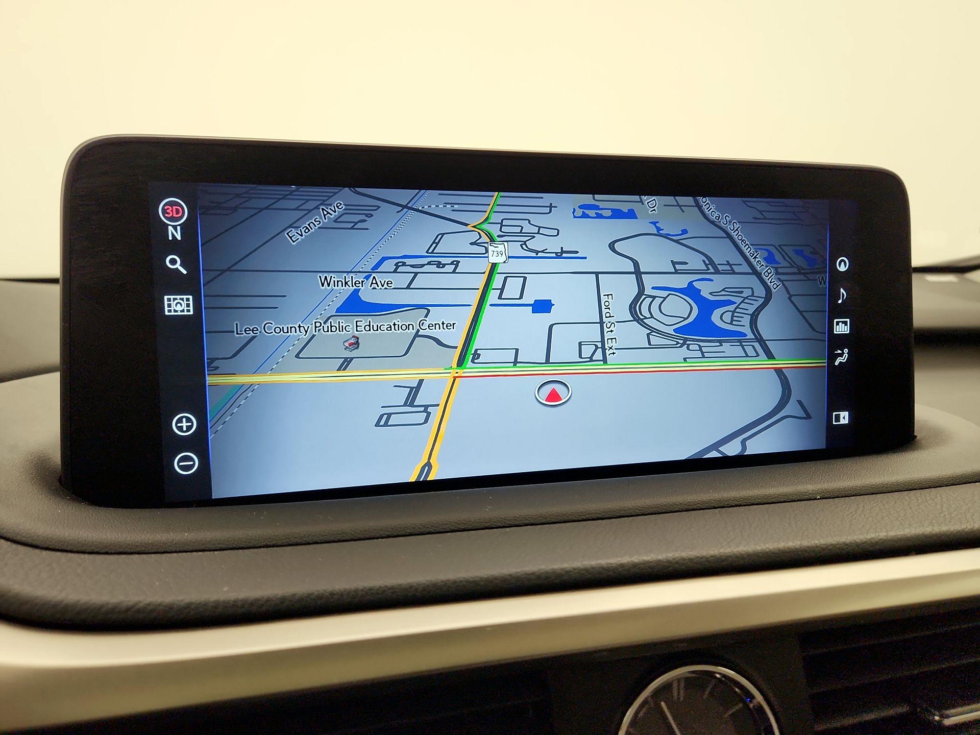 Thumbnail: 2022 Lexus RX - 14