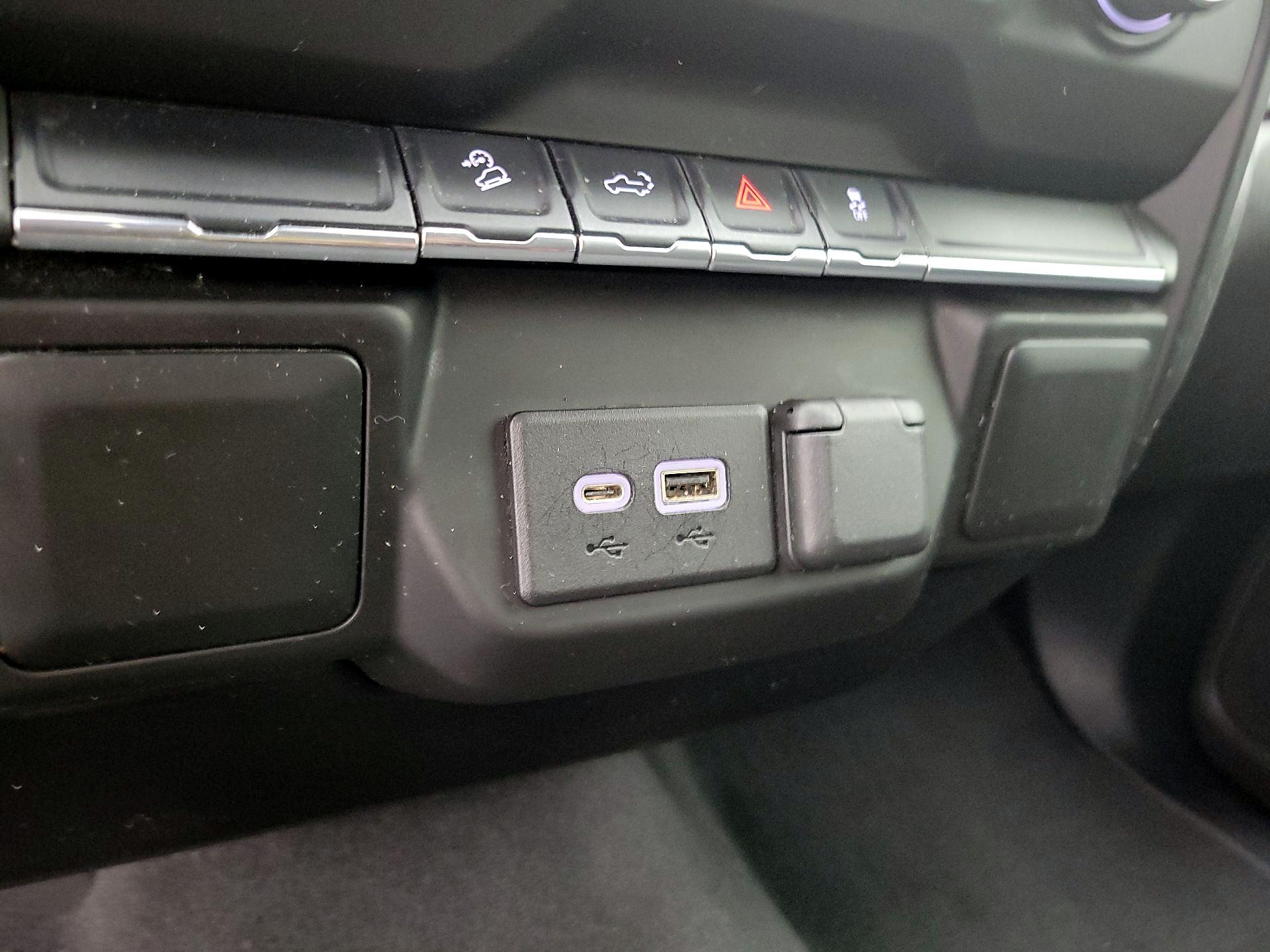 Thumbnail: 2021 Chevrolet Silverado 1500 - 18