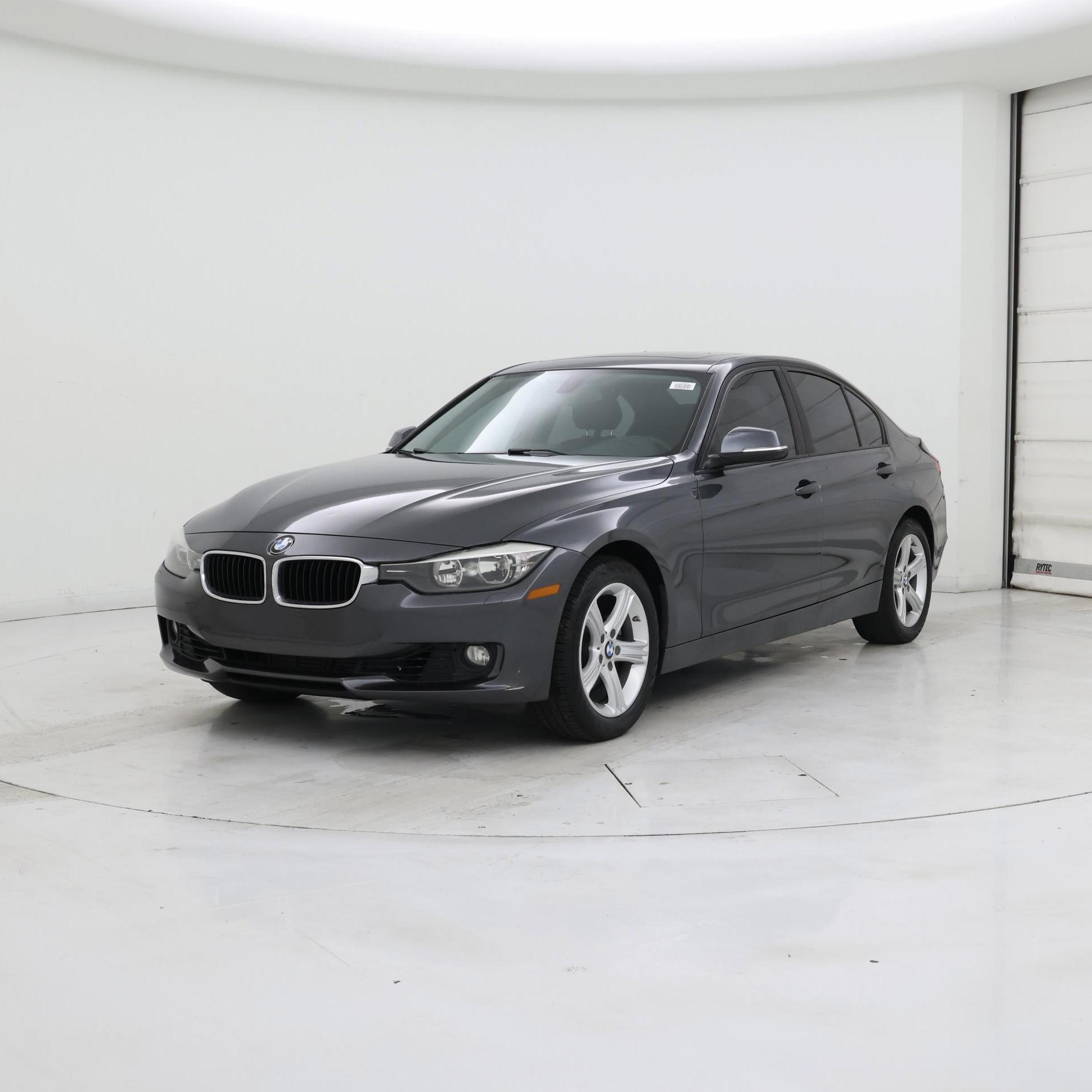 Thumbnail: 2015 BMW 3 Series - 4