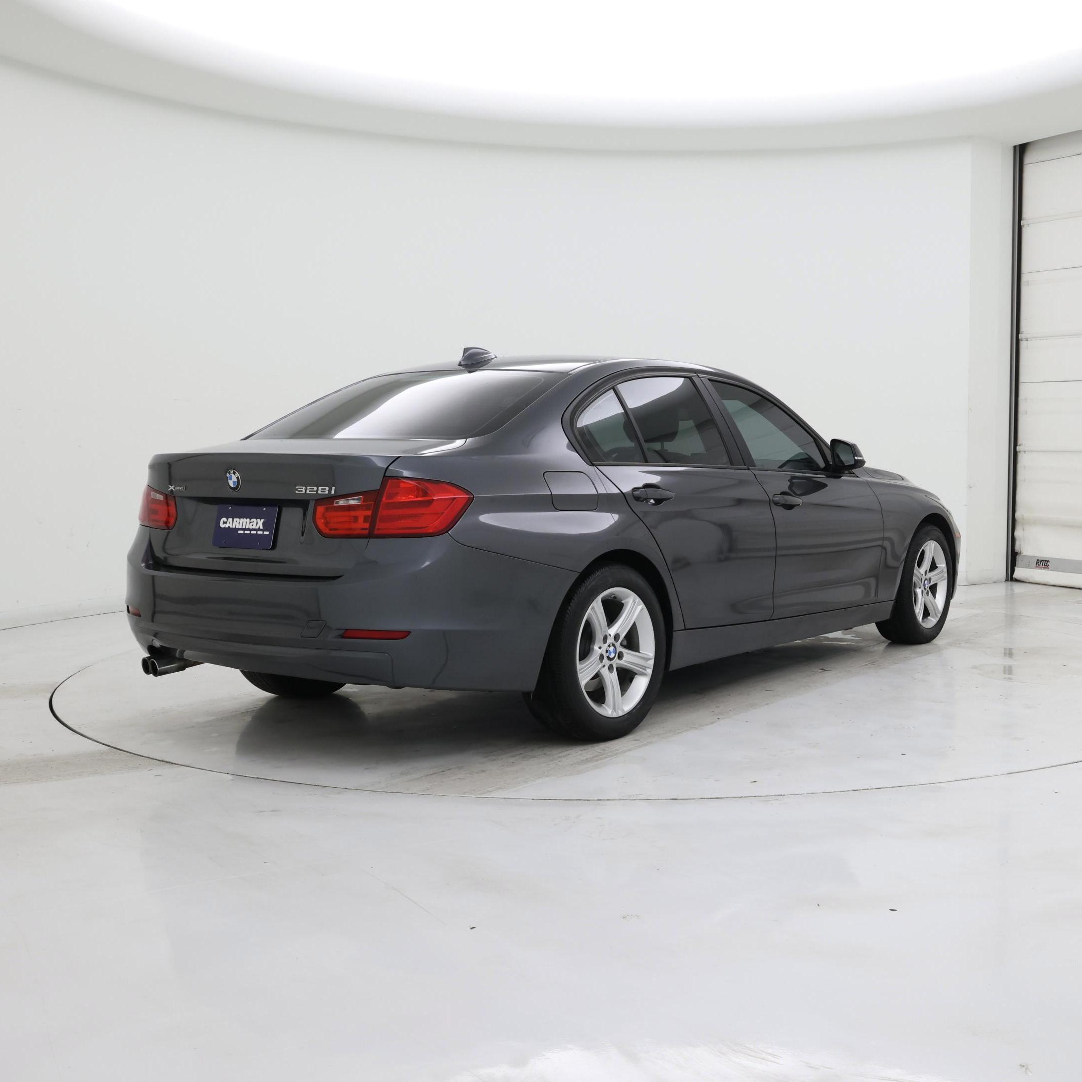 Thumbnail: 2015 BMW 3 Series - 8