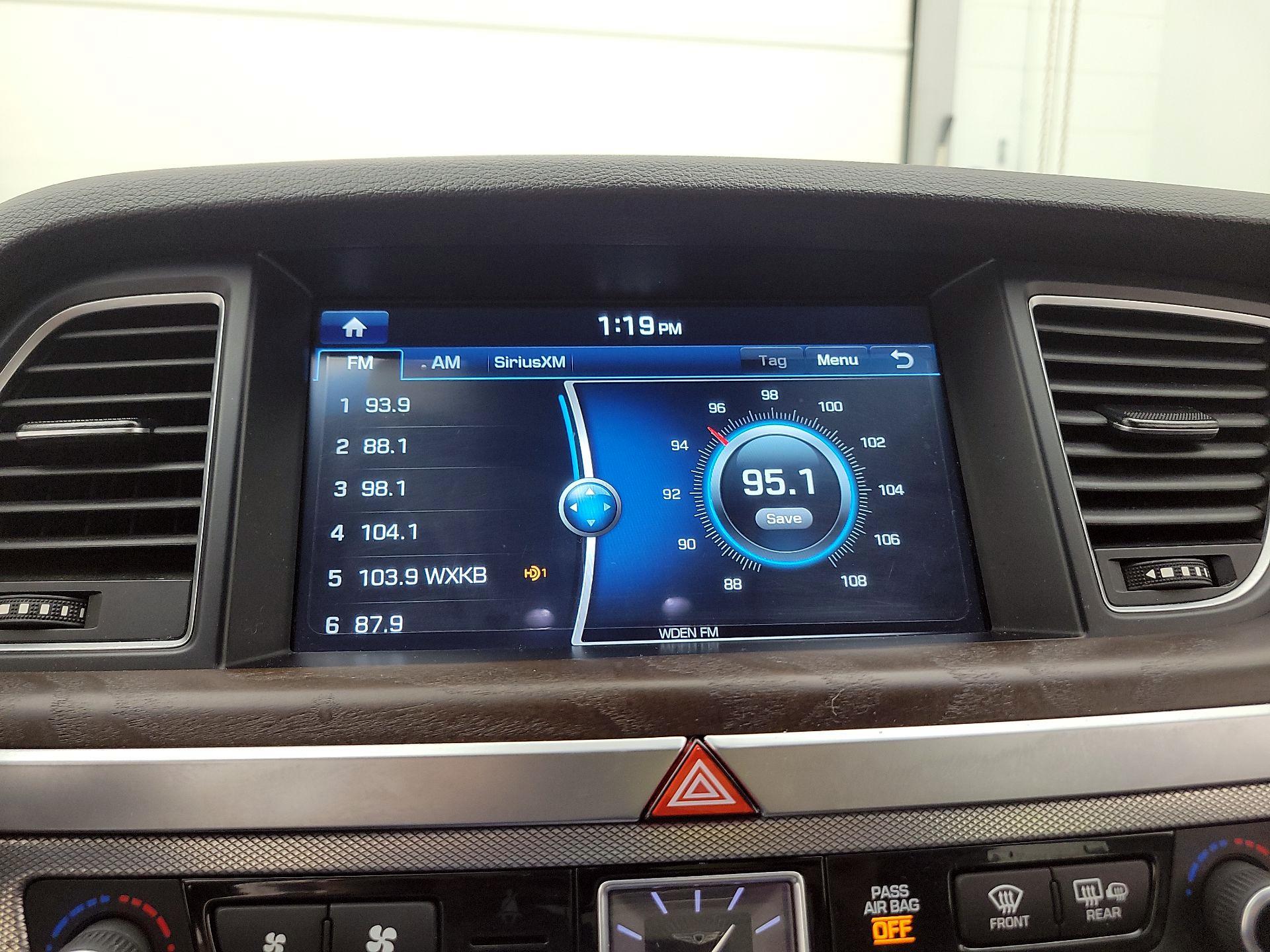 Thumbnail: 2018 Genesis G80 - 16