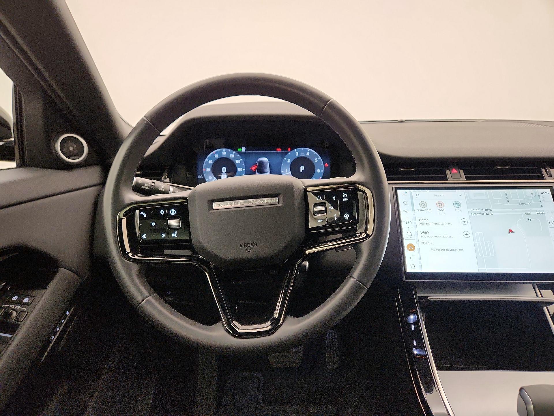 Thumbnail: 2024 Land Rover Range Rover Evoque - 10