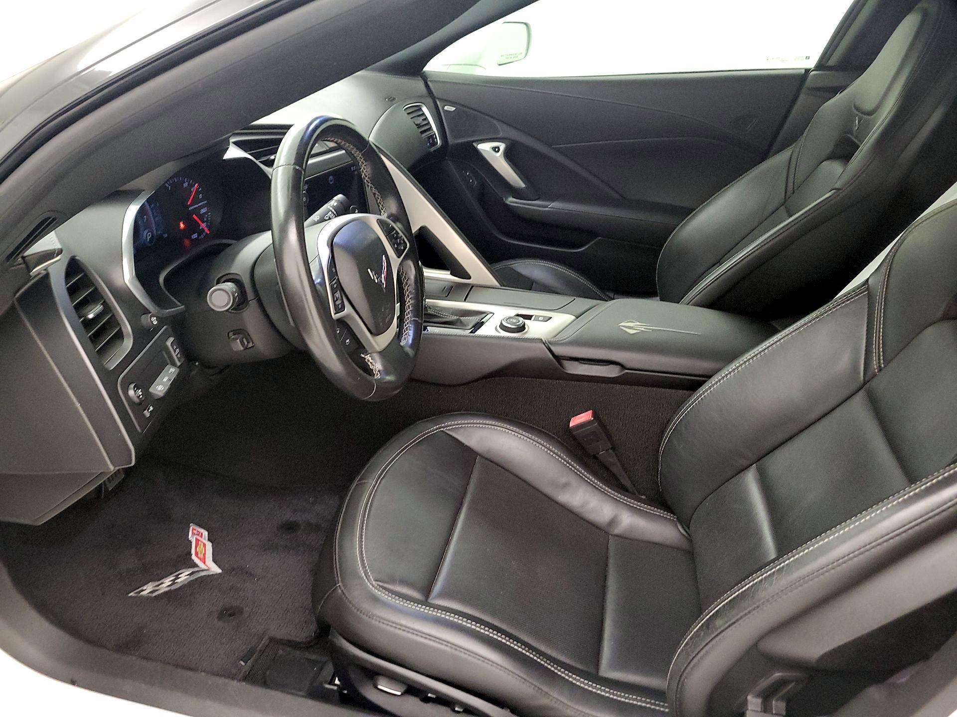 Thumbnail: 2015 Chevrolet Corvette - 11