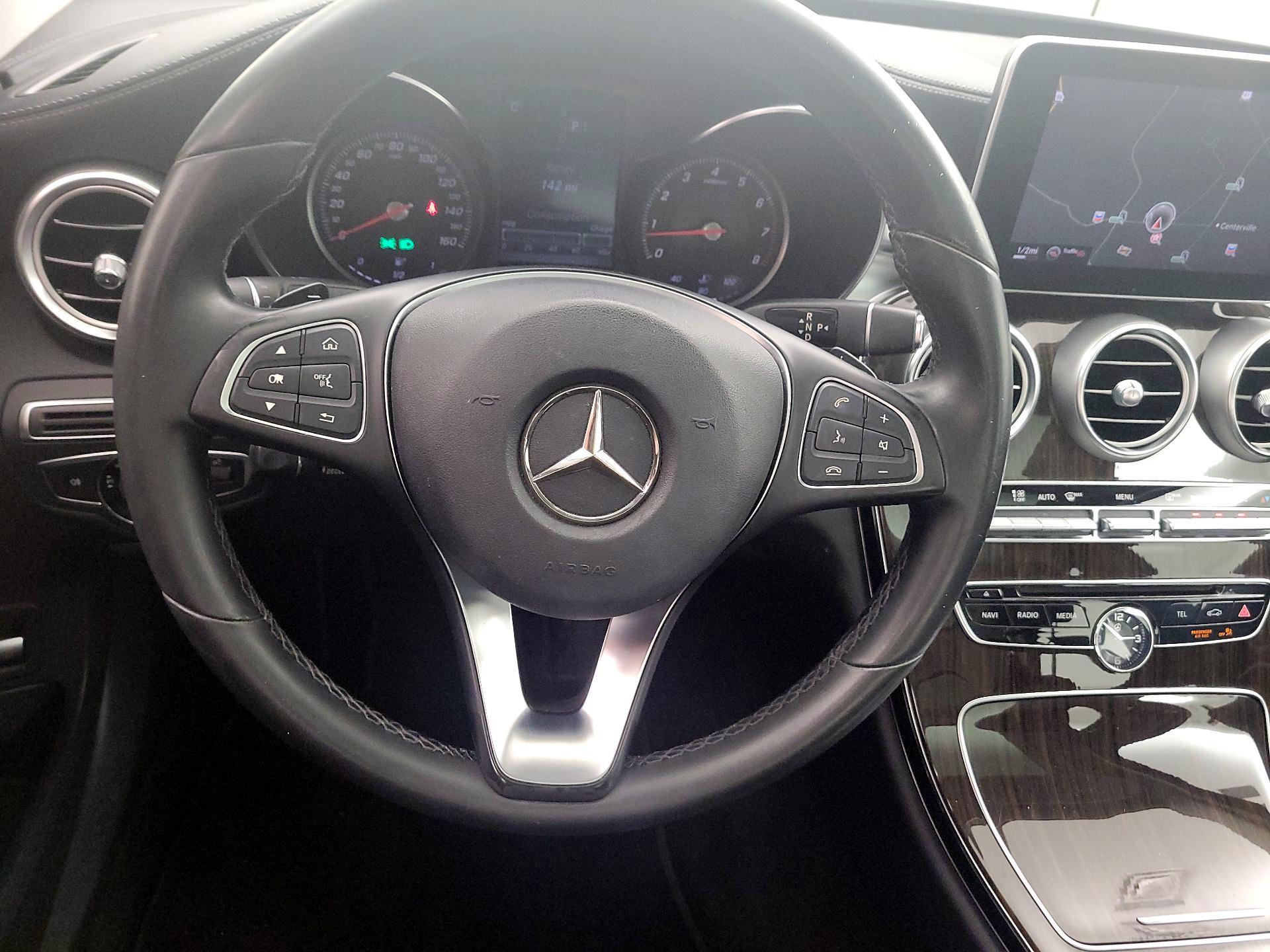 Thumbnail: 2015 Mercedes-Benz C-Class - 10