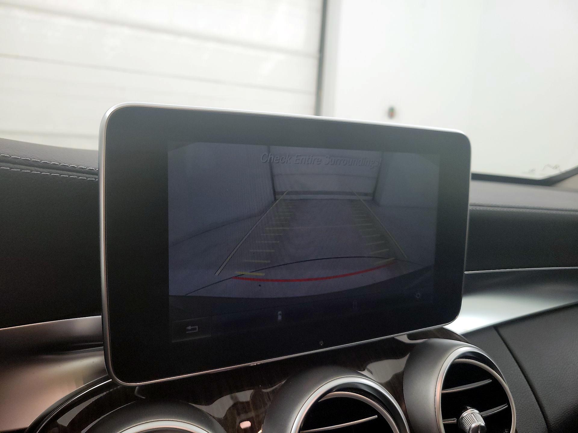 Thumbnail: 2015 Mercedes-Benz C-Class - 15