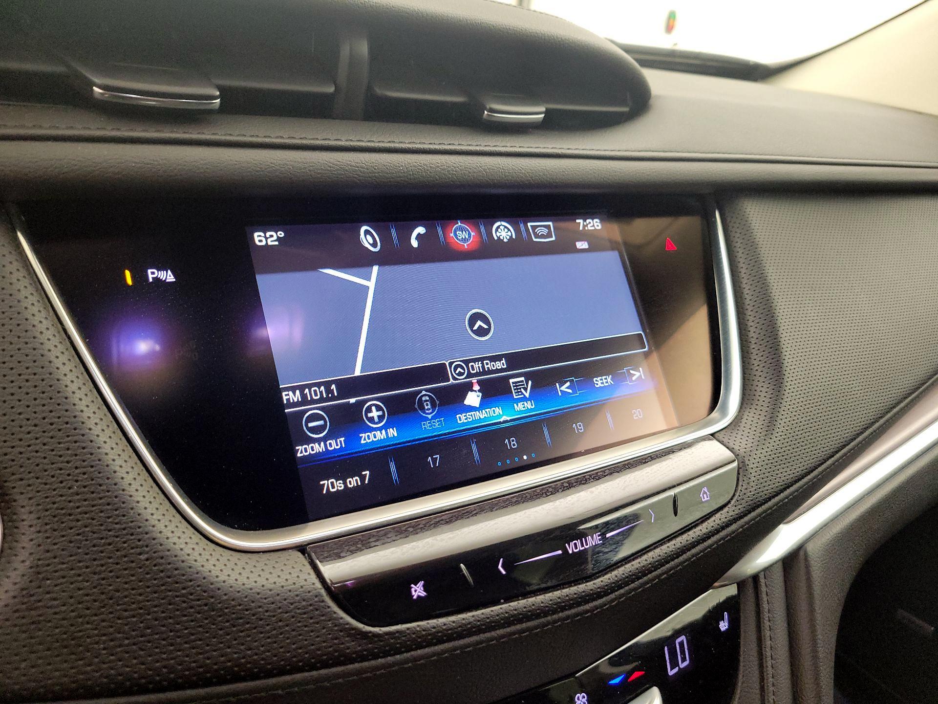 Thumbnail: 2017 Cadillac XT5 - 12