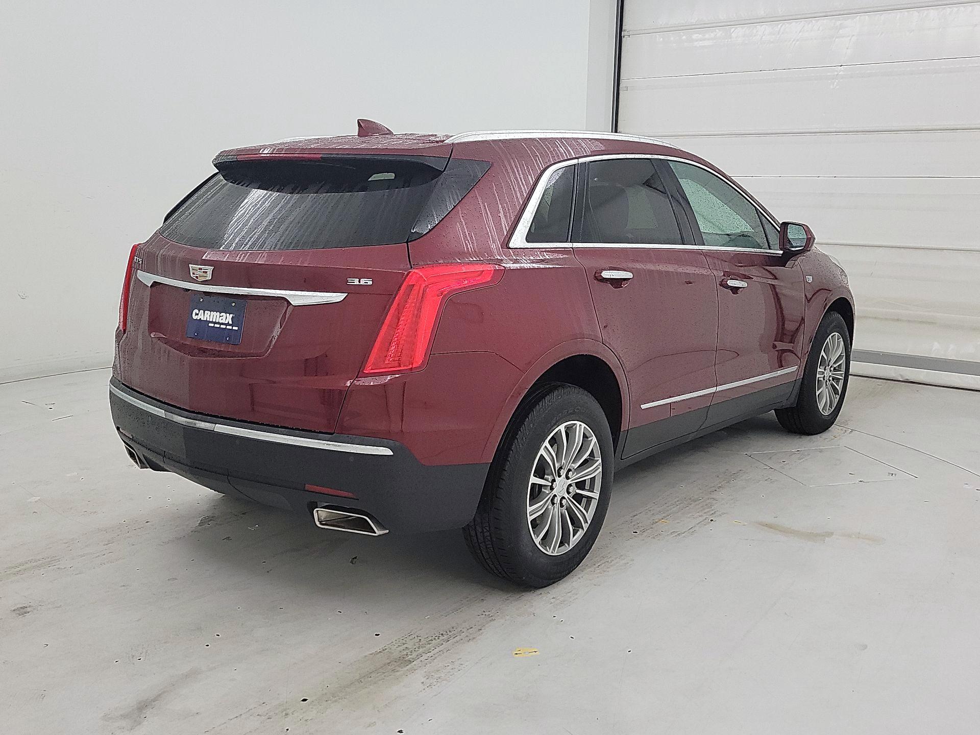 Thumbnail: 2017 Cadillac XT5 - 5