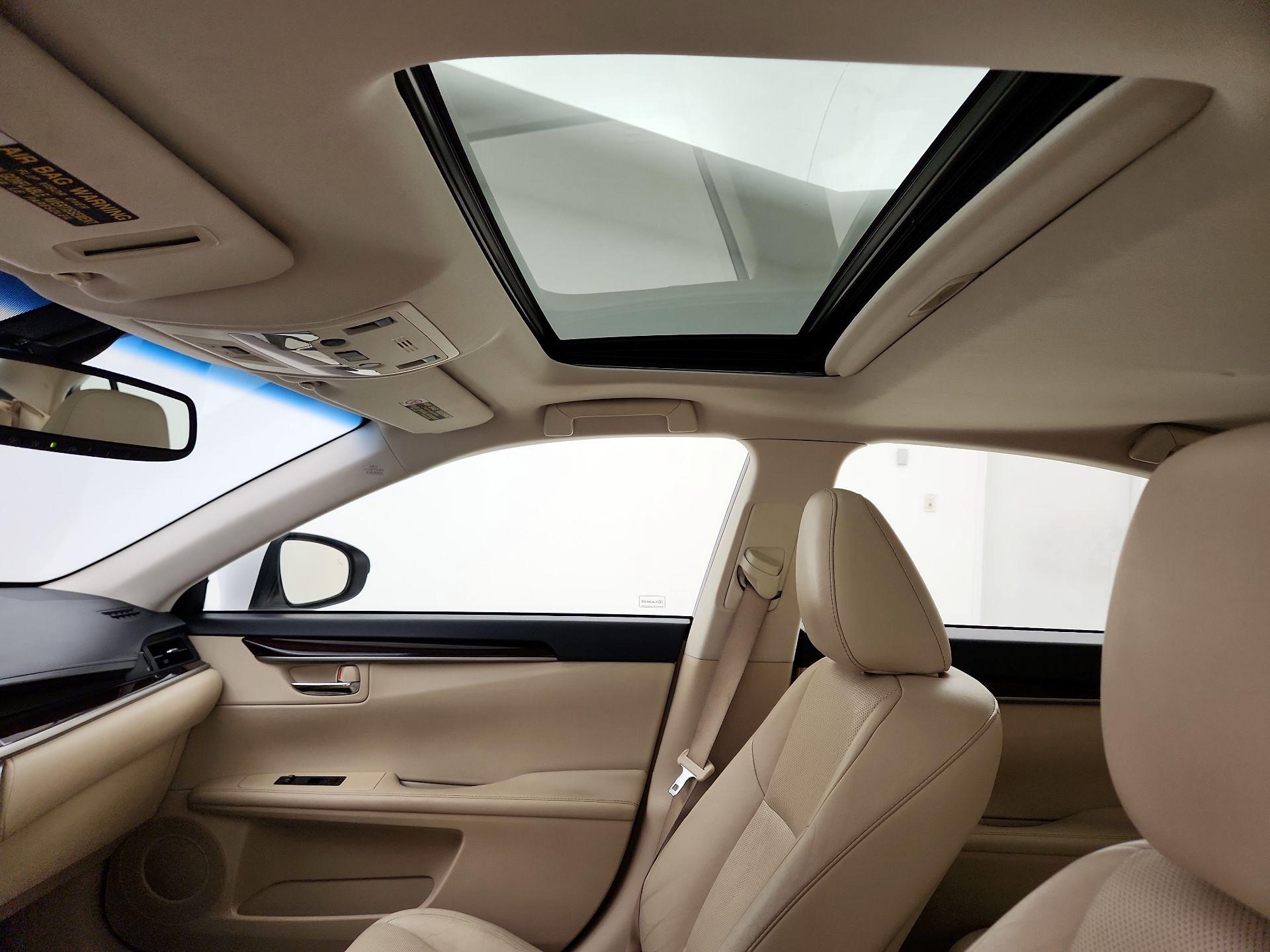 Thumbnail: 2014 Lexus ES - 20