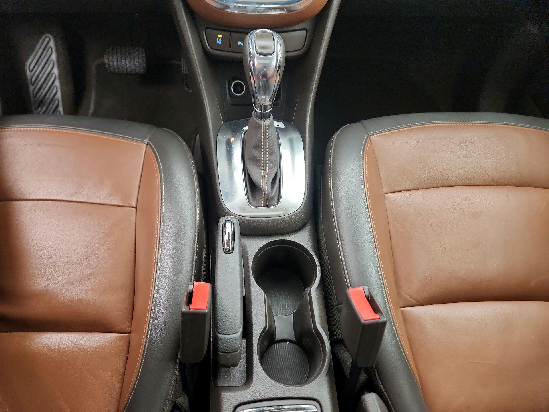 Thumbnail: 2015 Buick Encore - 18