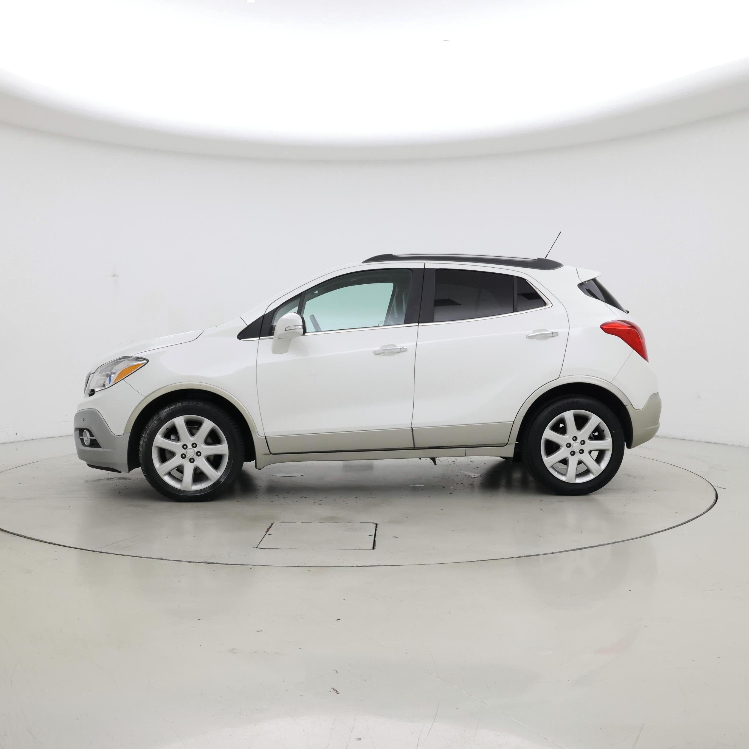 Thumbnail: 2015 Buick Encore - 3