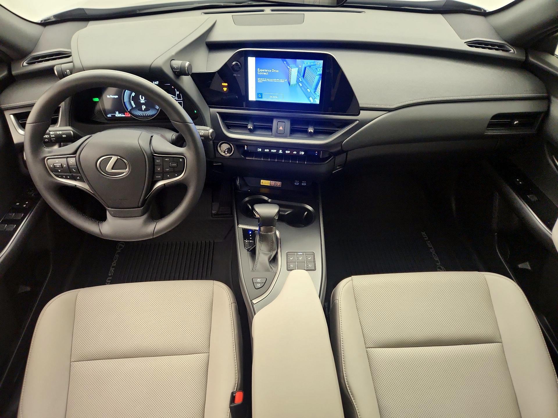 Thumbnail: 2024 Lexus UX - 9