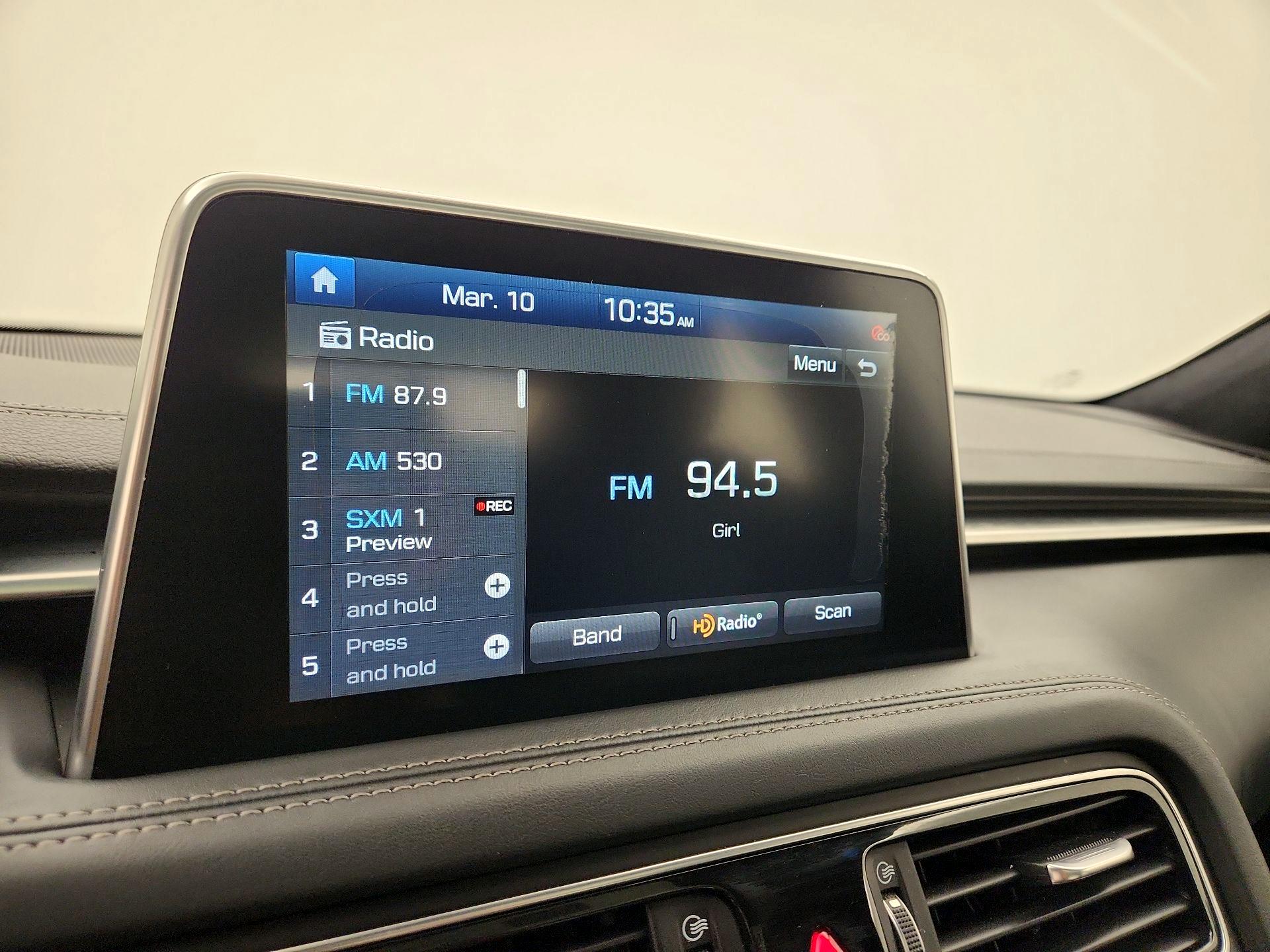 Thumbnail: 2019 Genesis G70 - 16