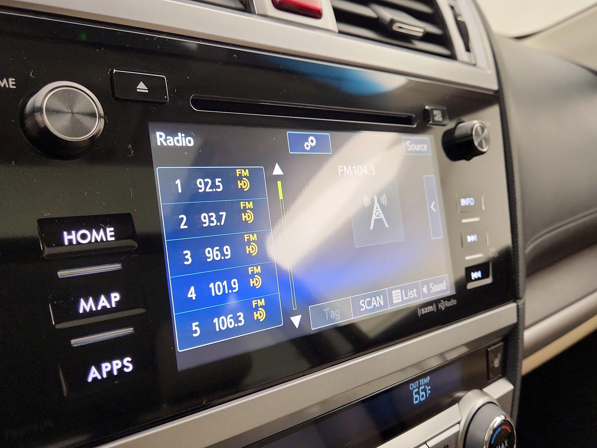 Thumbnail: 2017 Subaru Outback - 16