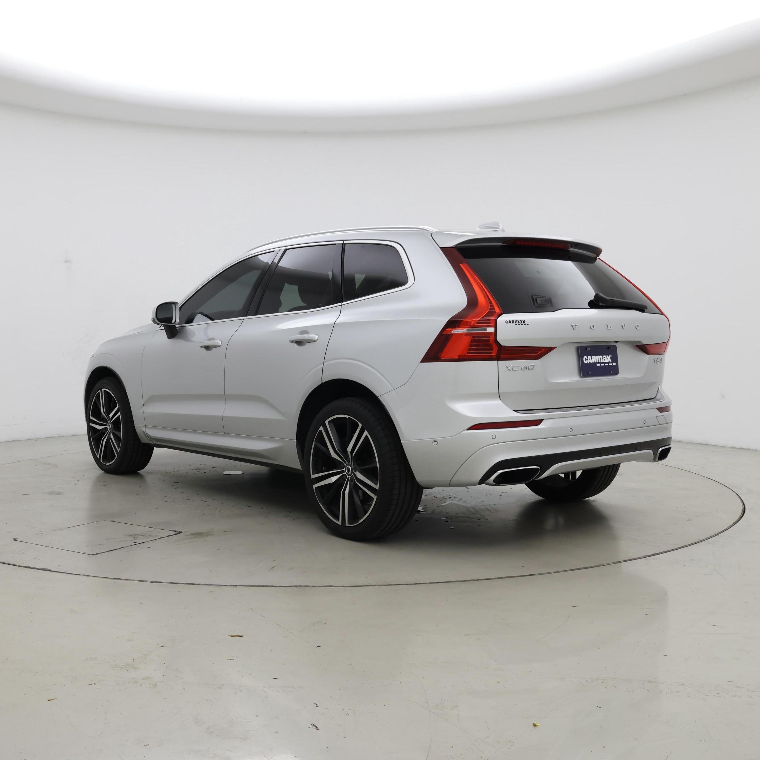 Thumbnail: 2019 Volvo XC60 - 2